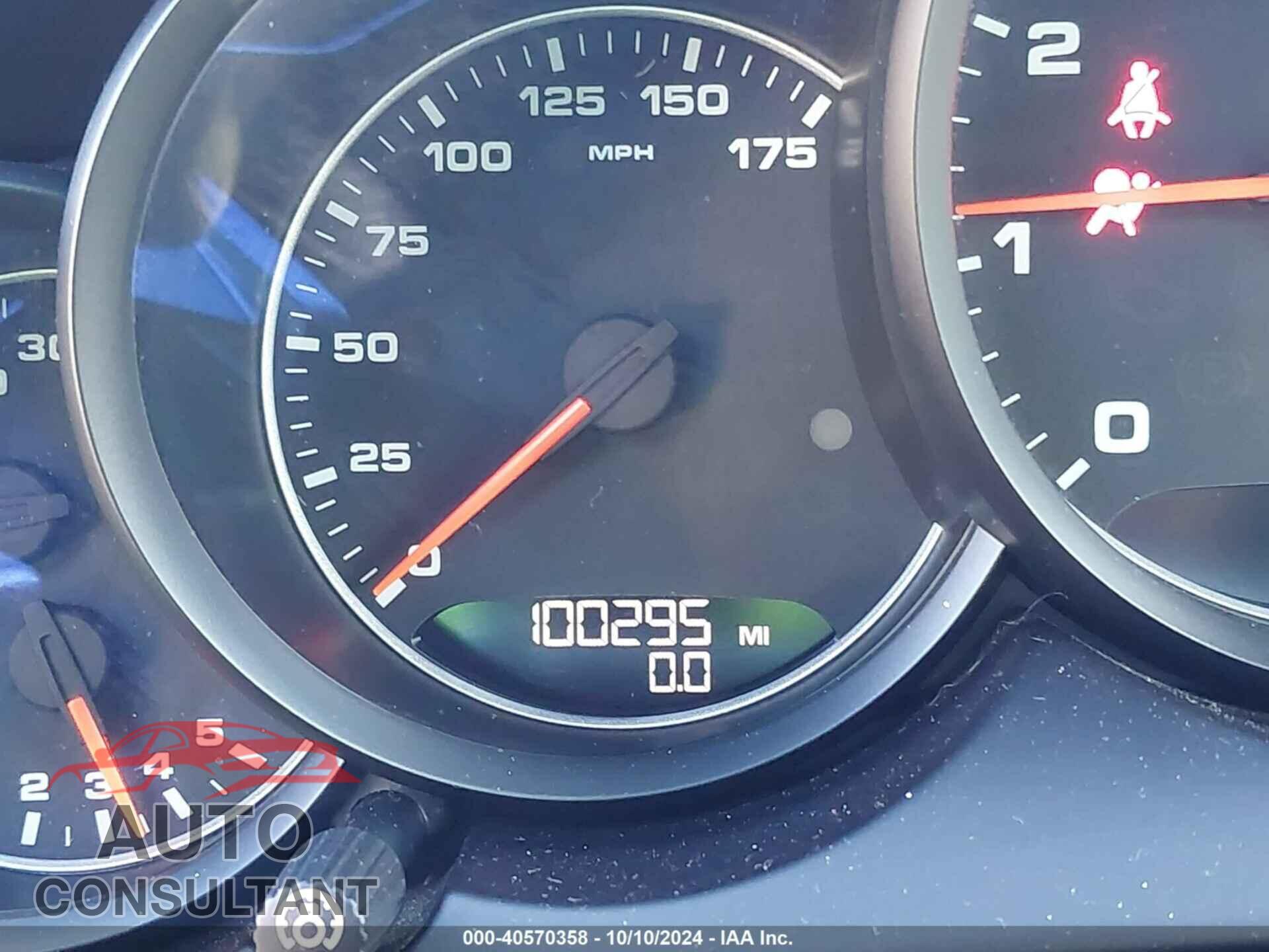 PORSCHE CAYENNE 2017 - WP1AA2A20HKA82744