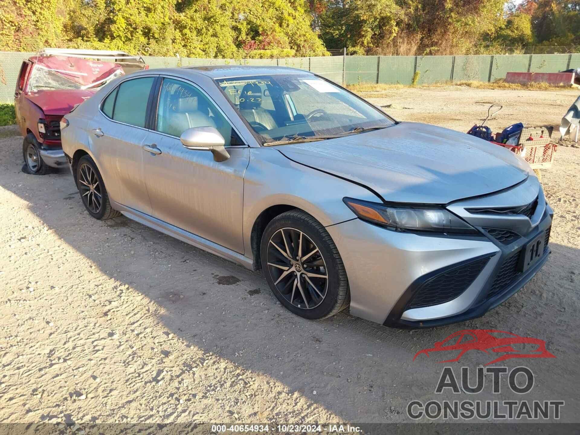 TOYOTA CAMRY 2022 - 4T1G11AK9NU628491