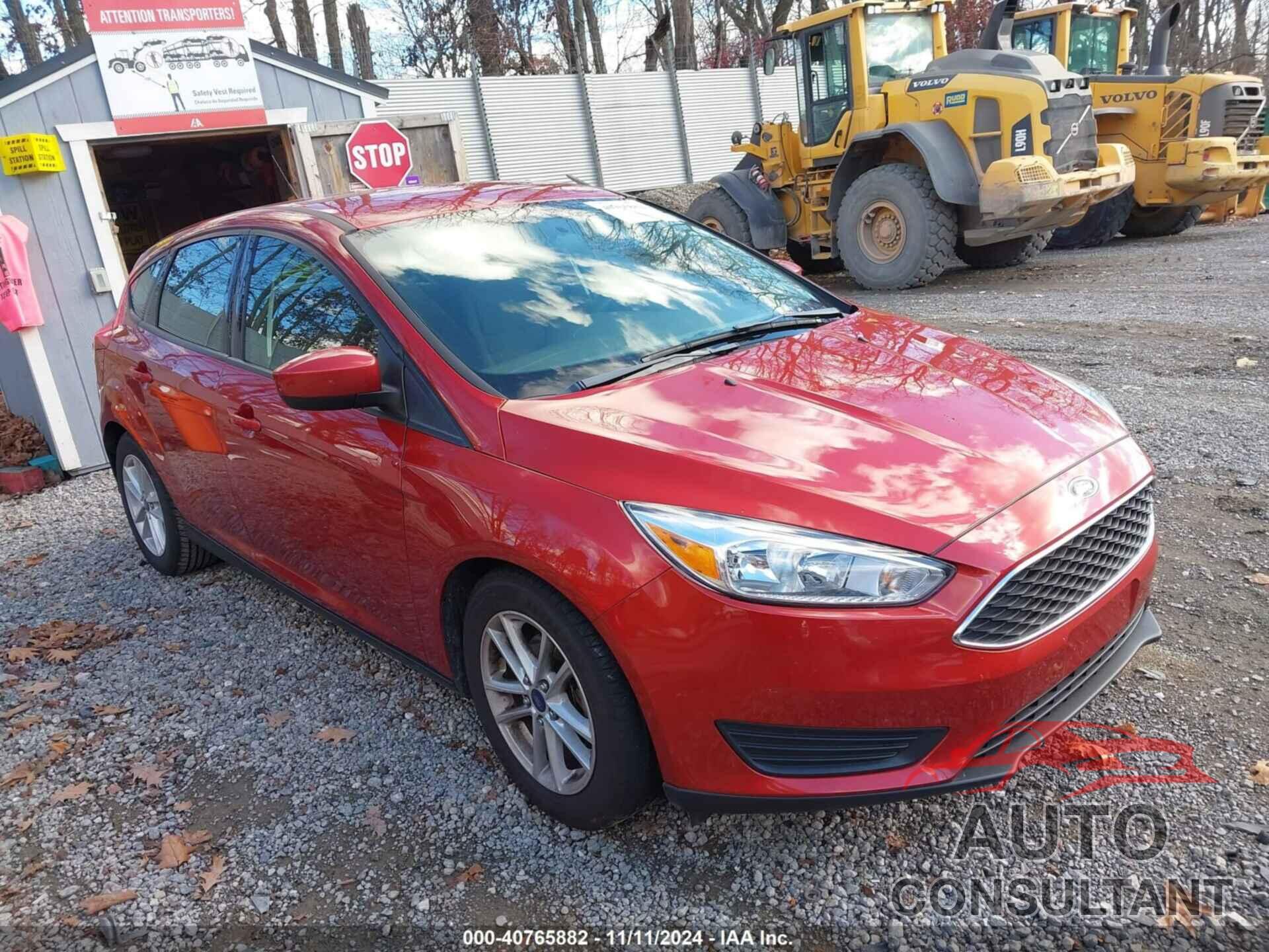 FORD FOCUS 2018 - 1FADP3K2XJL310076