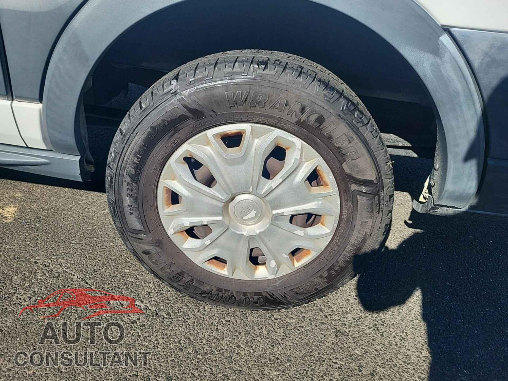 FORD TRANSIT 2017 - 1FTYE1YM4HKB28131