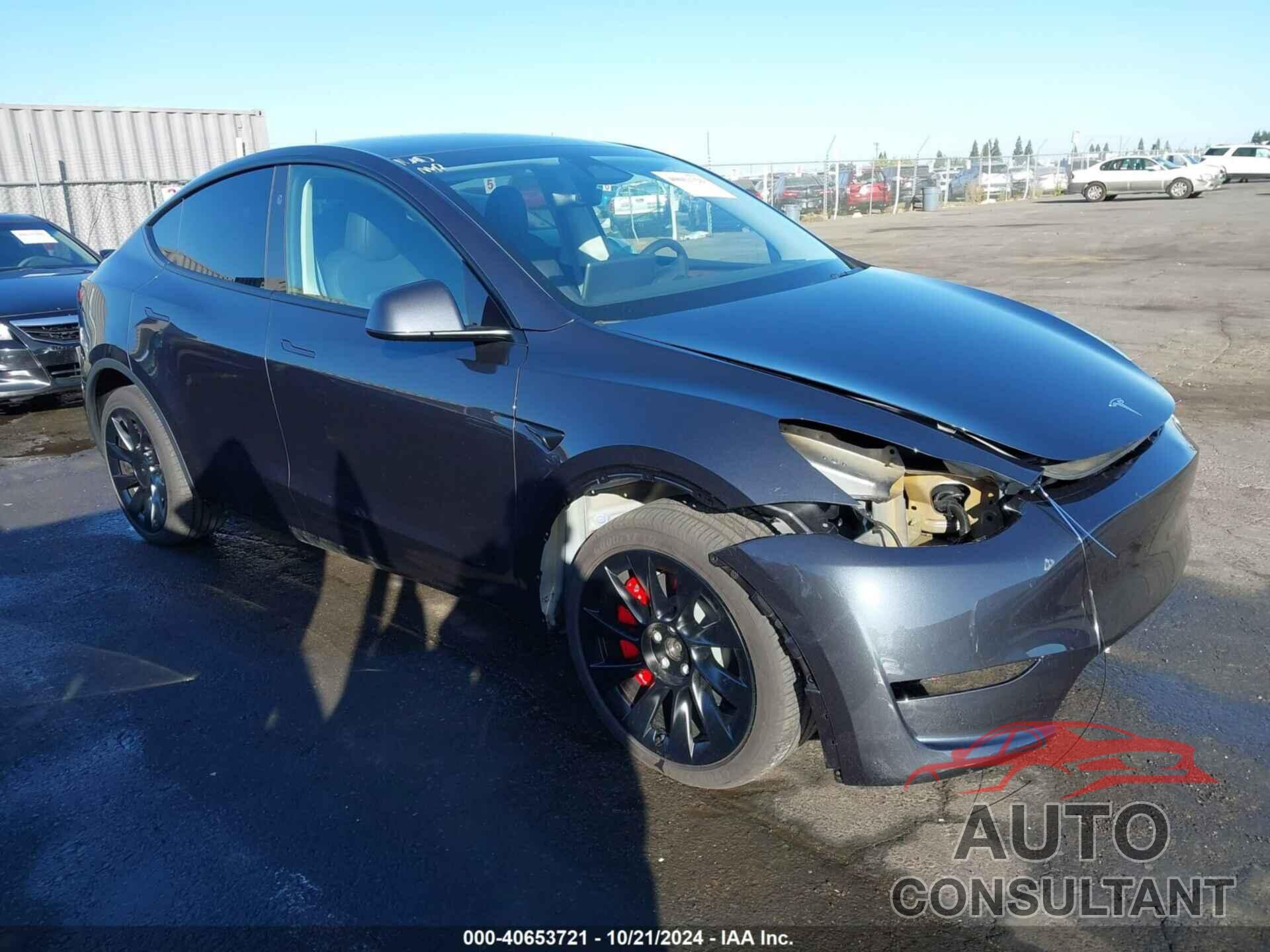 TESLA MODEL Y 2024 - 7SAYGDEEXRF075879