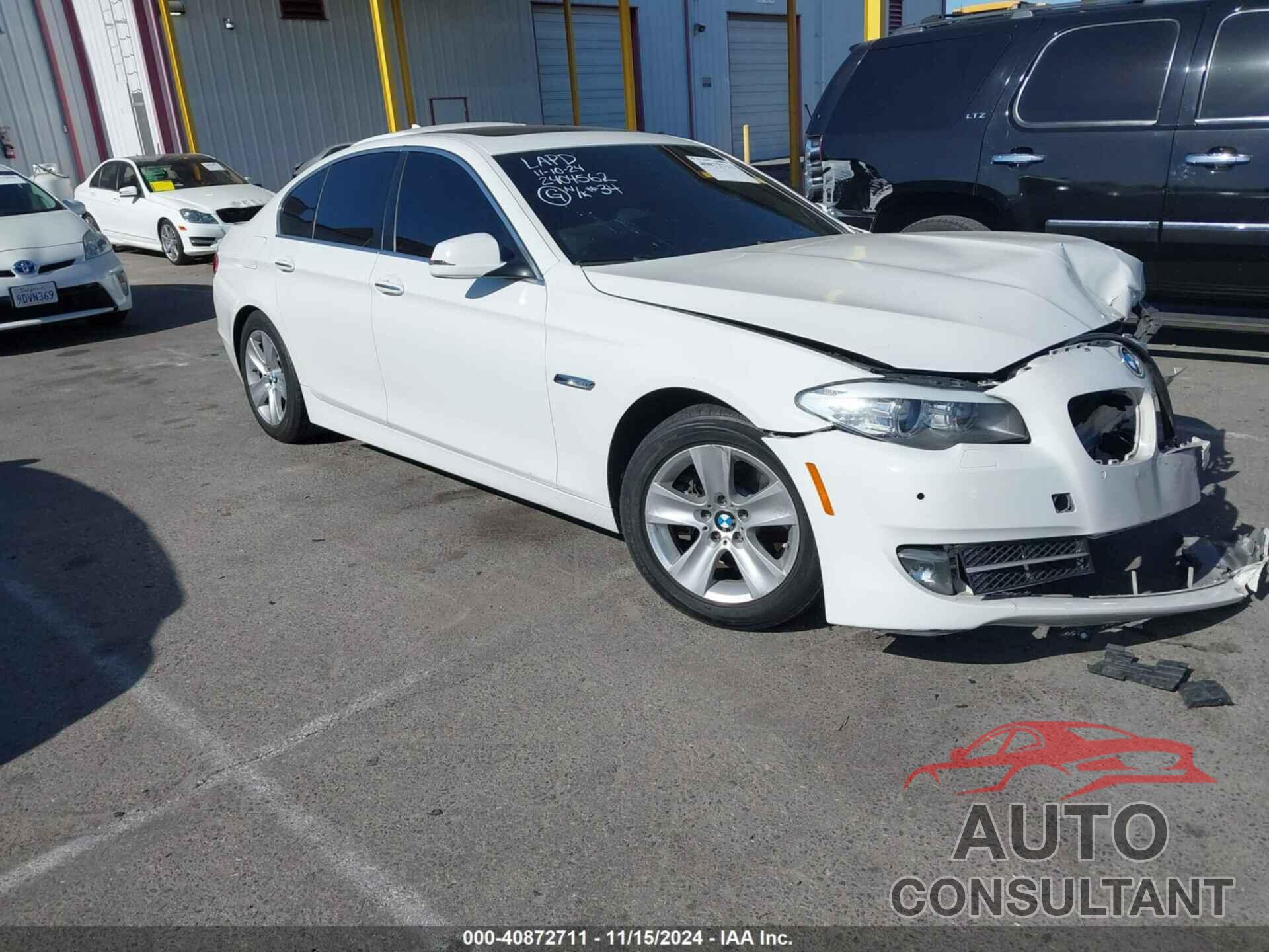 BMW 528I 2013 - WBAXG5C54DDY36212