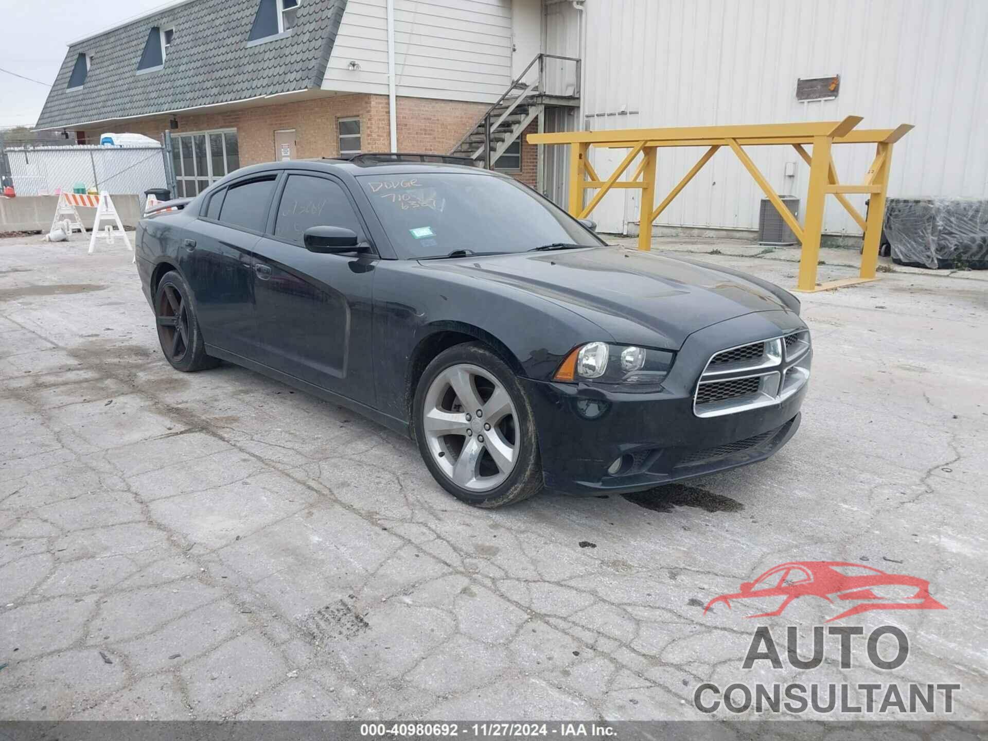 DODGE CHARGER 2013 - 2C3CDXHG8DH557594