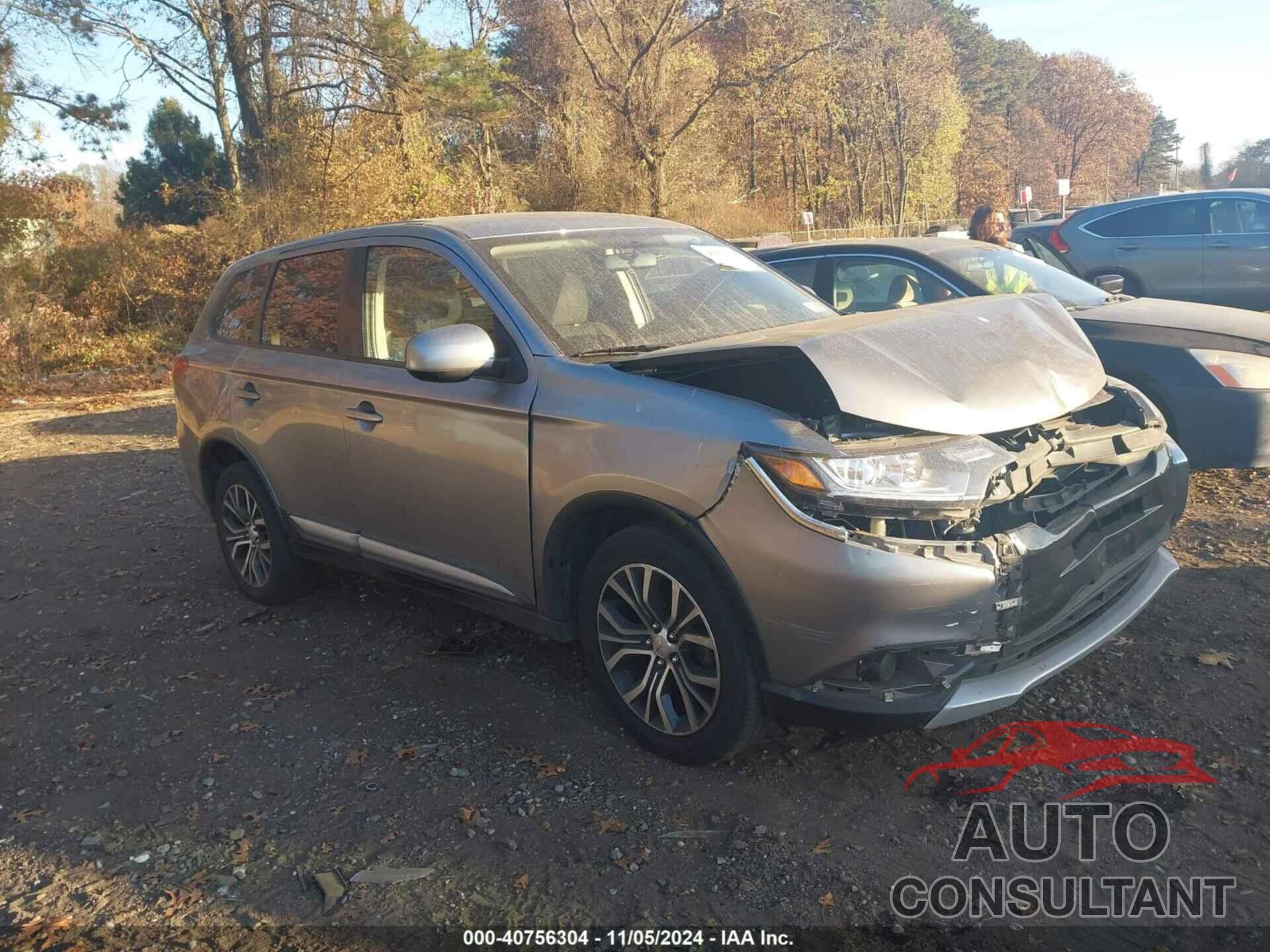 MITSUBISHI OUTLANDER 2018 - JA4AZ3A38JZ057333