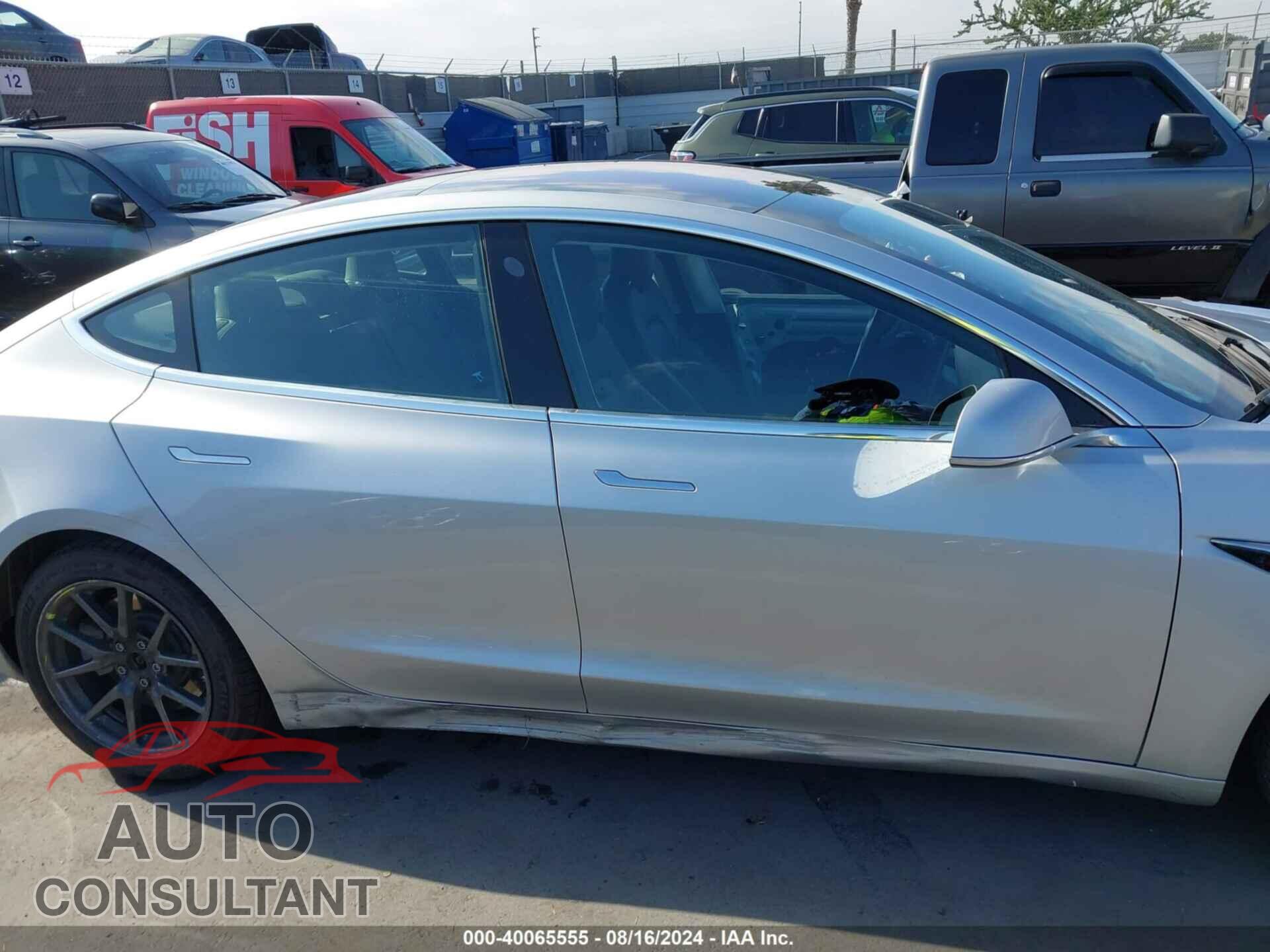 TESLA MODEL 3 2018 - 5YJ3E1EA6JF077366