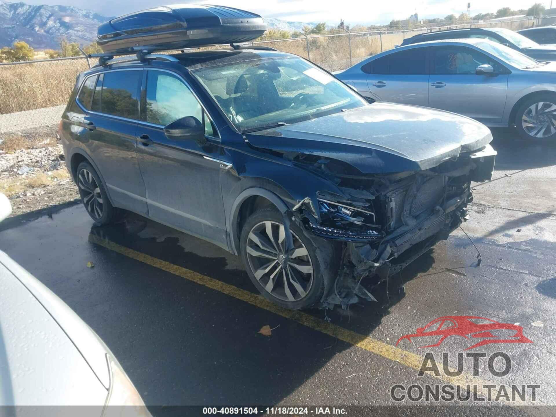 VOLKSWAGEN TIGUAN 2018 - 3VV4B7AX3JM211869