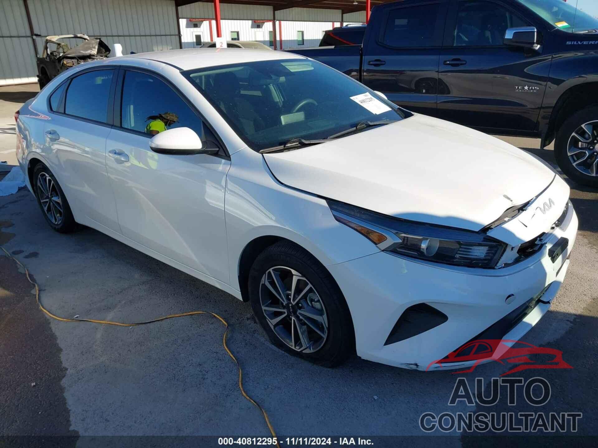 KIA FORTE 2023 - 3KPF24AD3PE539081