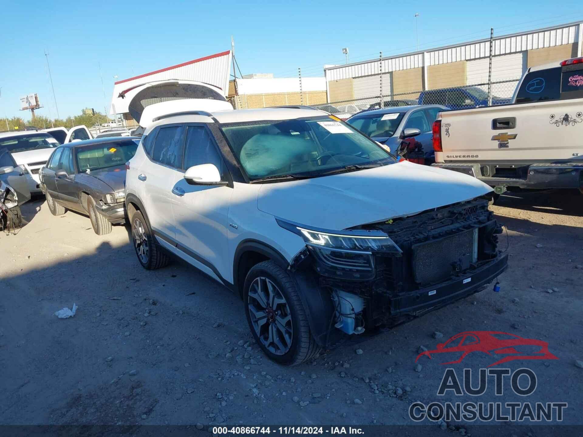 KIA SELTOS 2021 - KNDETCA2XM7058189