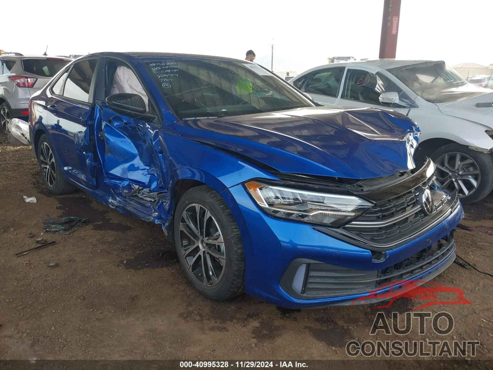 VOLKSWAGEN JETTA 2024 - 3VWAM7BU6RM028930
