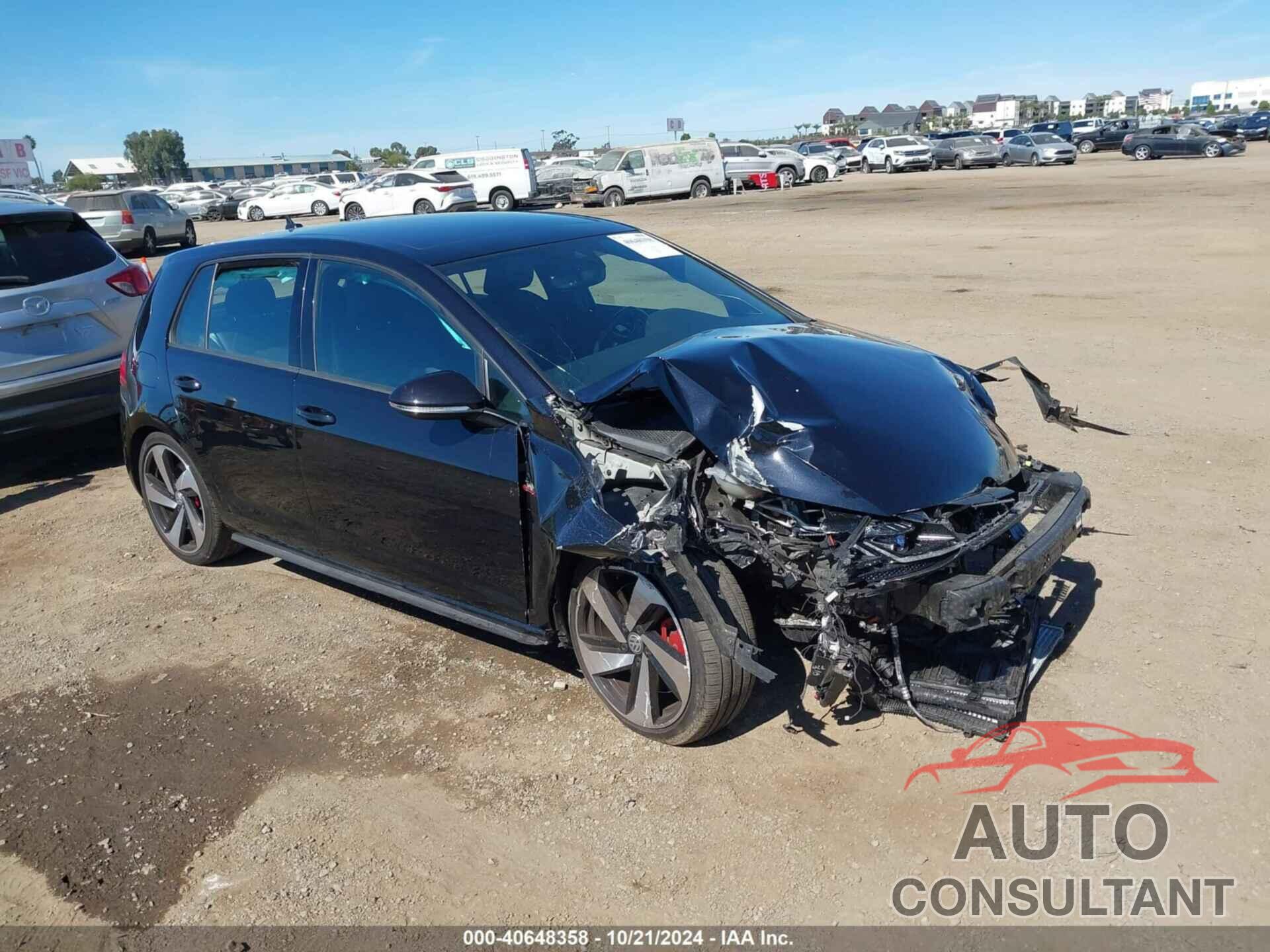 VOLKSWAGEN GOLF GTI 2019 - 3VW6T7AU1KM035879