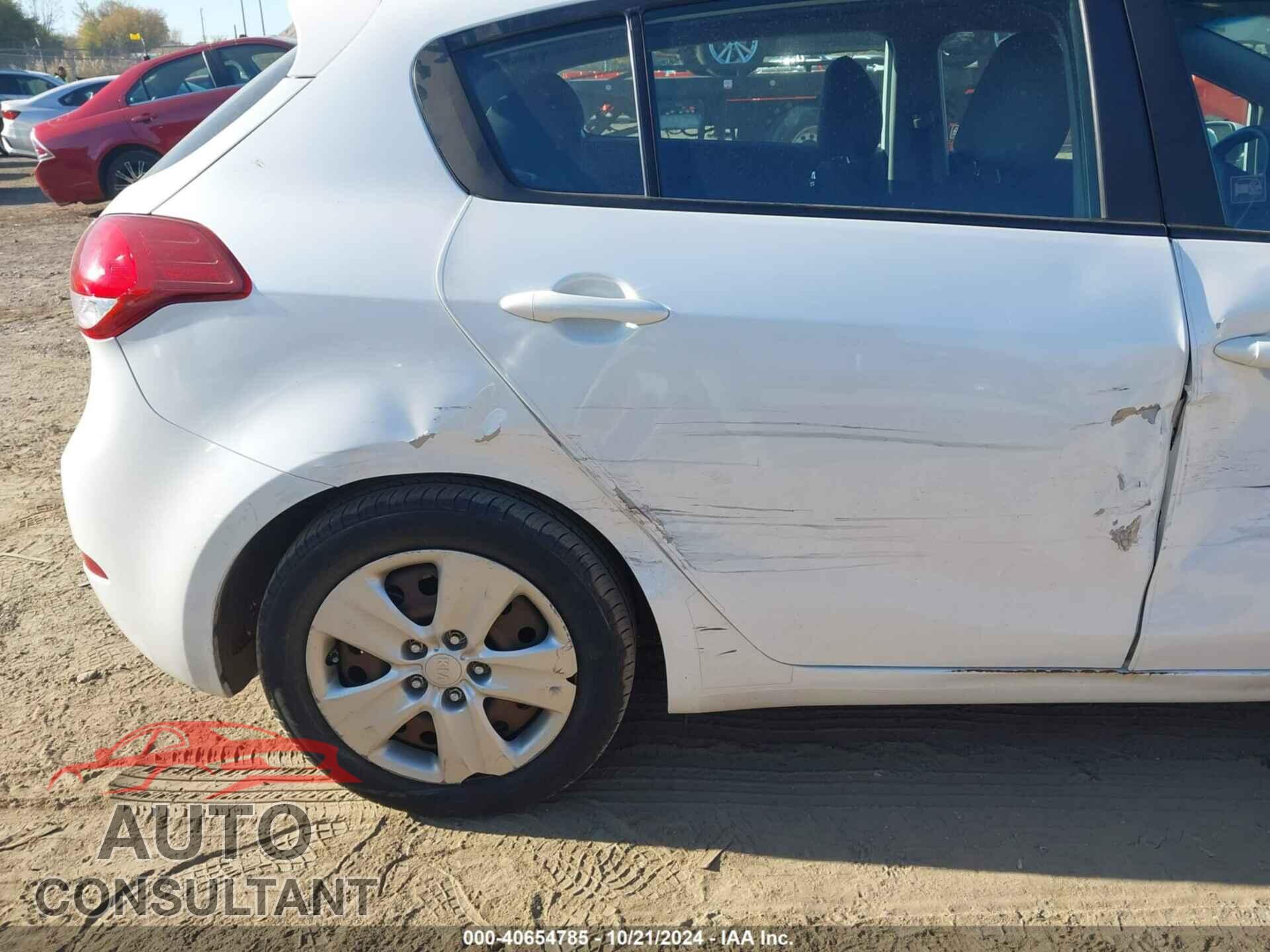 KIA FORTE 2016 - KNAFK5A87G5583621