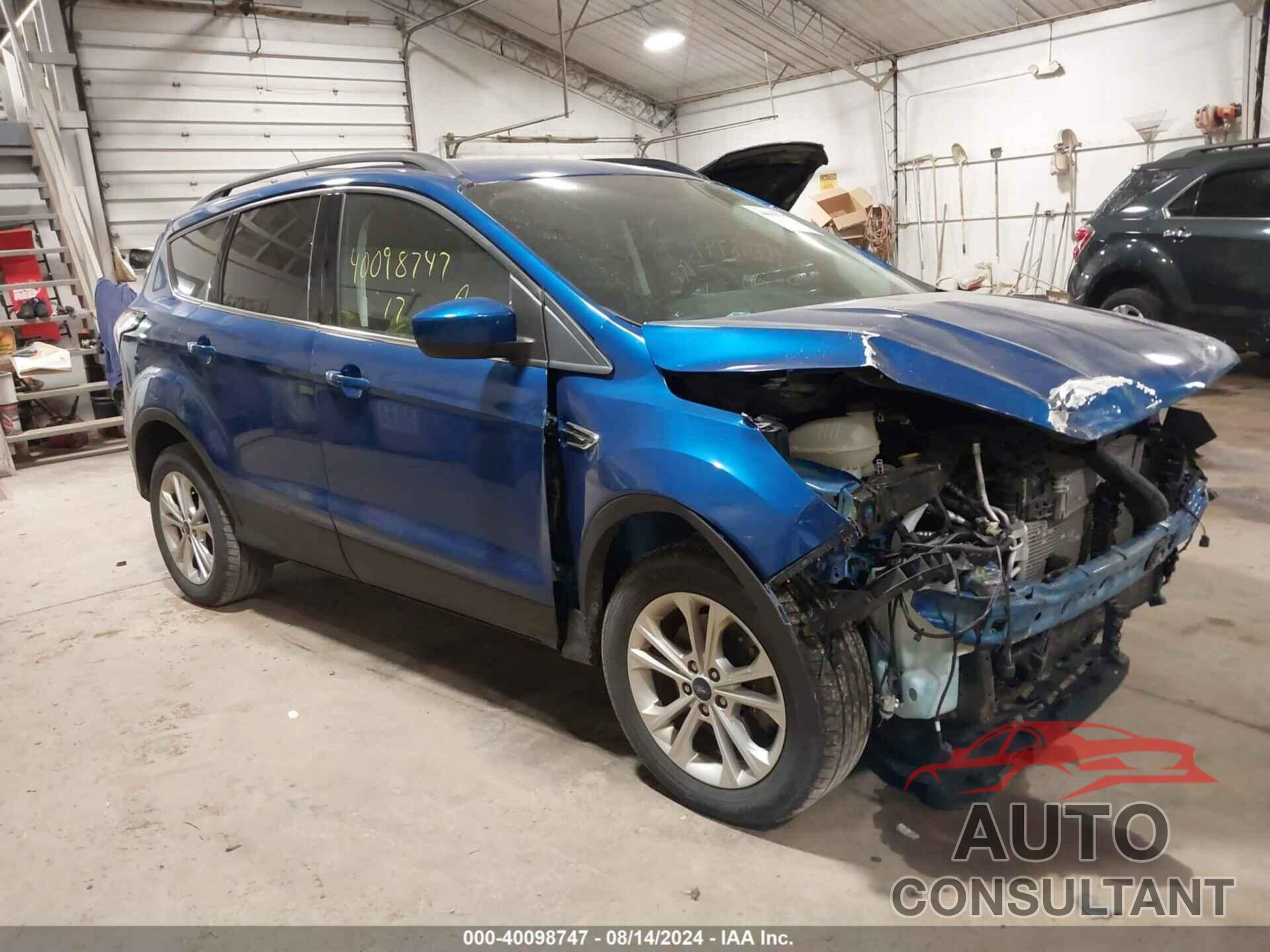 FORD ESCAPE 2017 - 1FMCU9GD6HUC74902