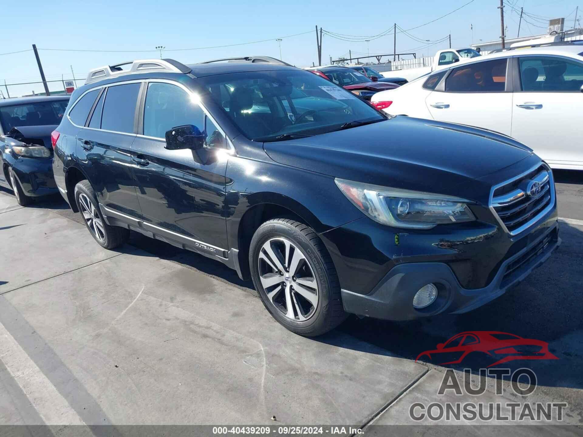 SUBARU OUTBACK 2018 - 4S4BSENC0J3280968