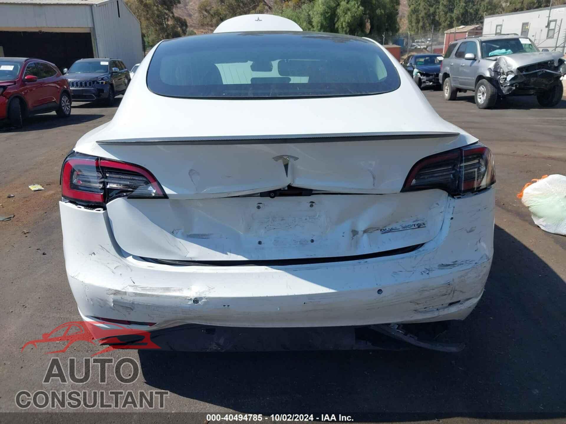 TESLA MODEL 3 2018 - 5YJ3E1EB8JF084408