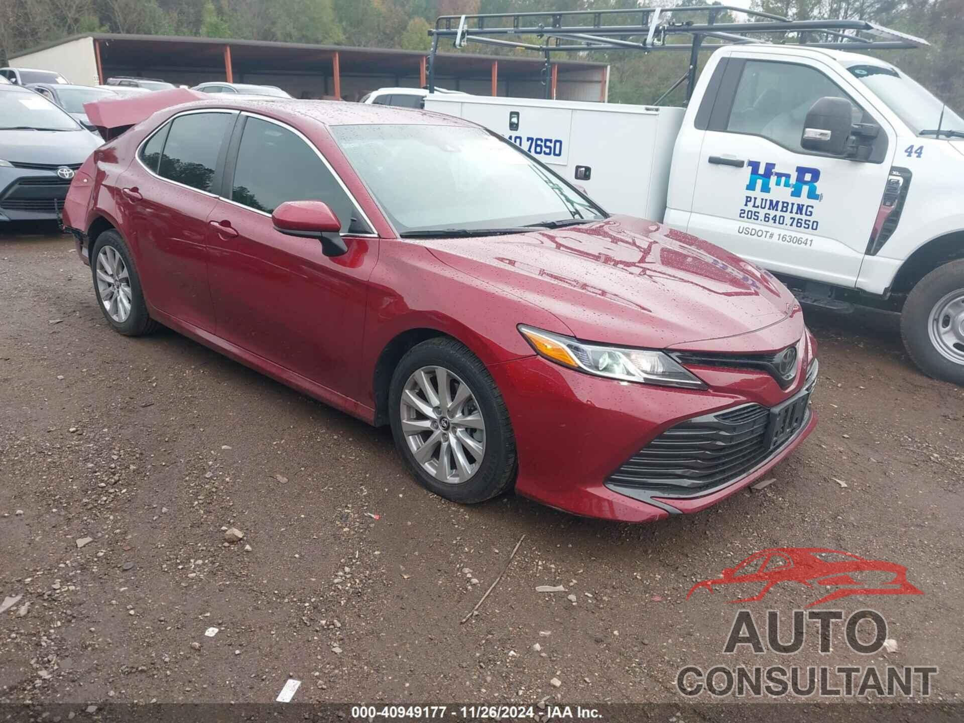 TOYOTA CAMRY 2018 - 4T1B11HK7JU520557