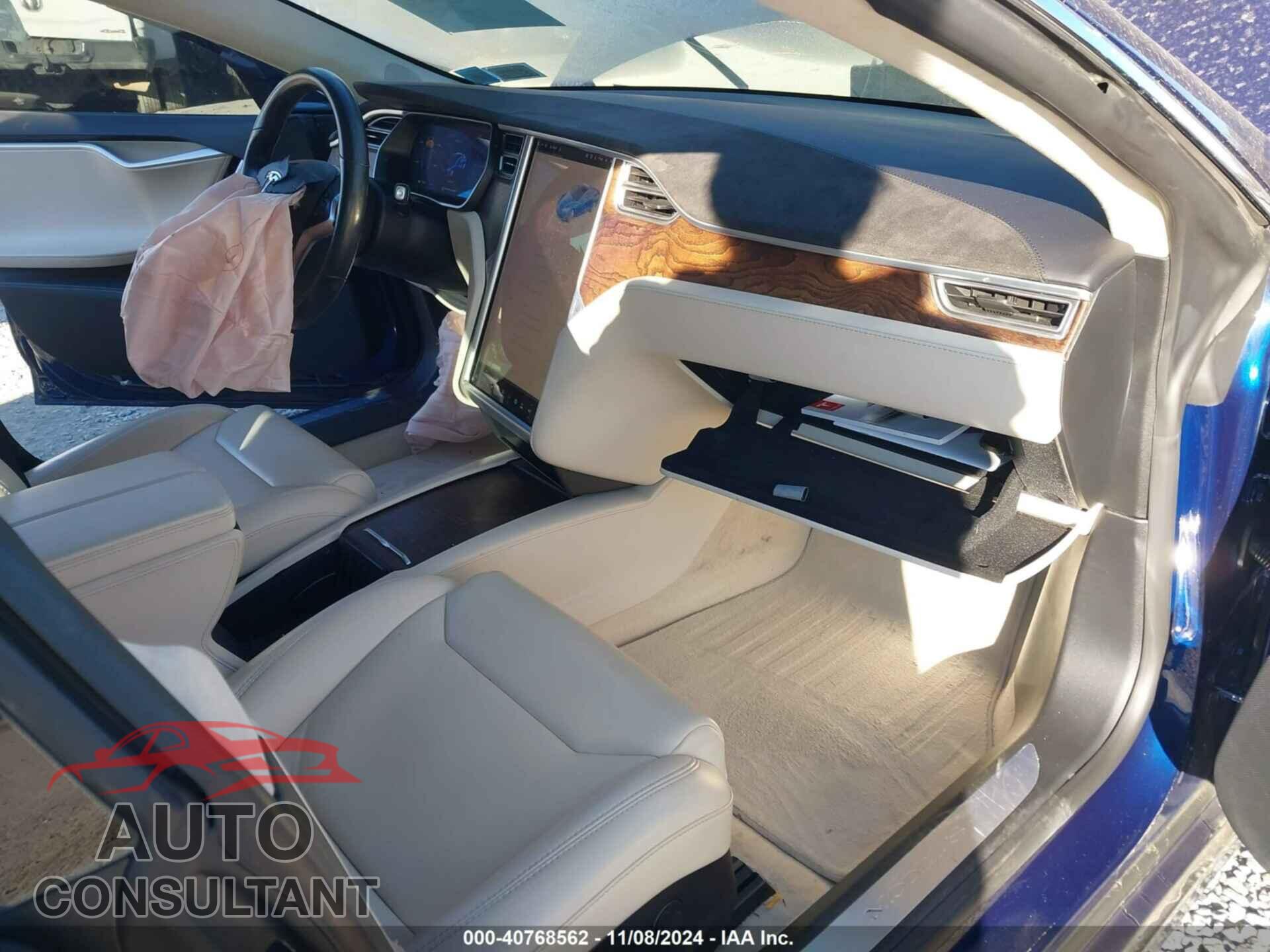 TESLA MODEL S 2017 - 5YJSA1E24HF217277