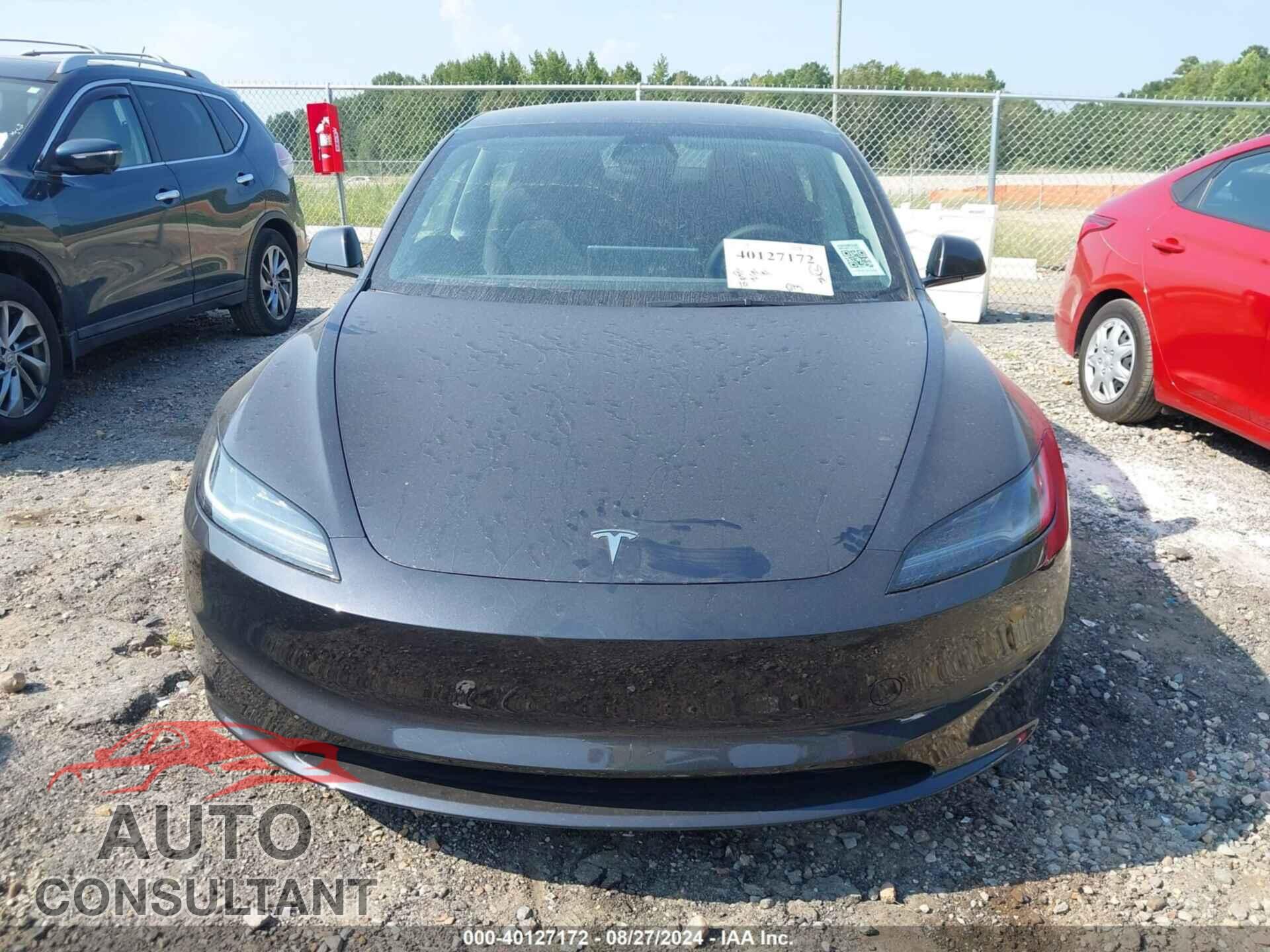 TESLA MODEL 3 2024 - 5YJ3E1EA0RF820499