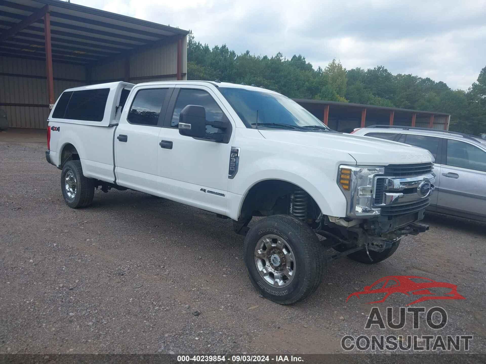 FORD F-350 2018 - 1FT8W3BT5JEB68201