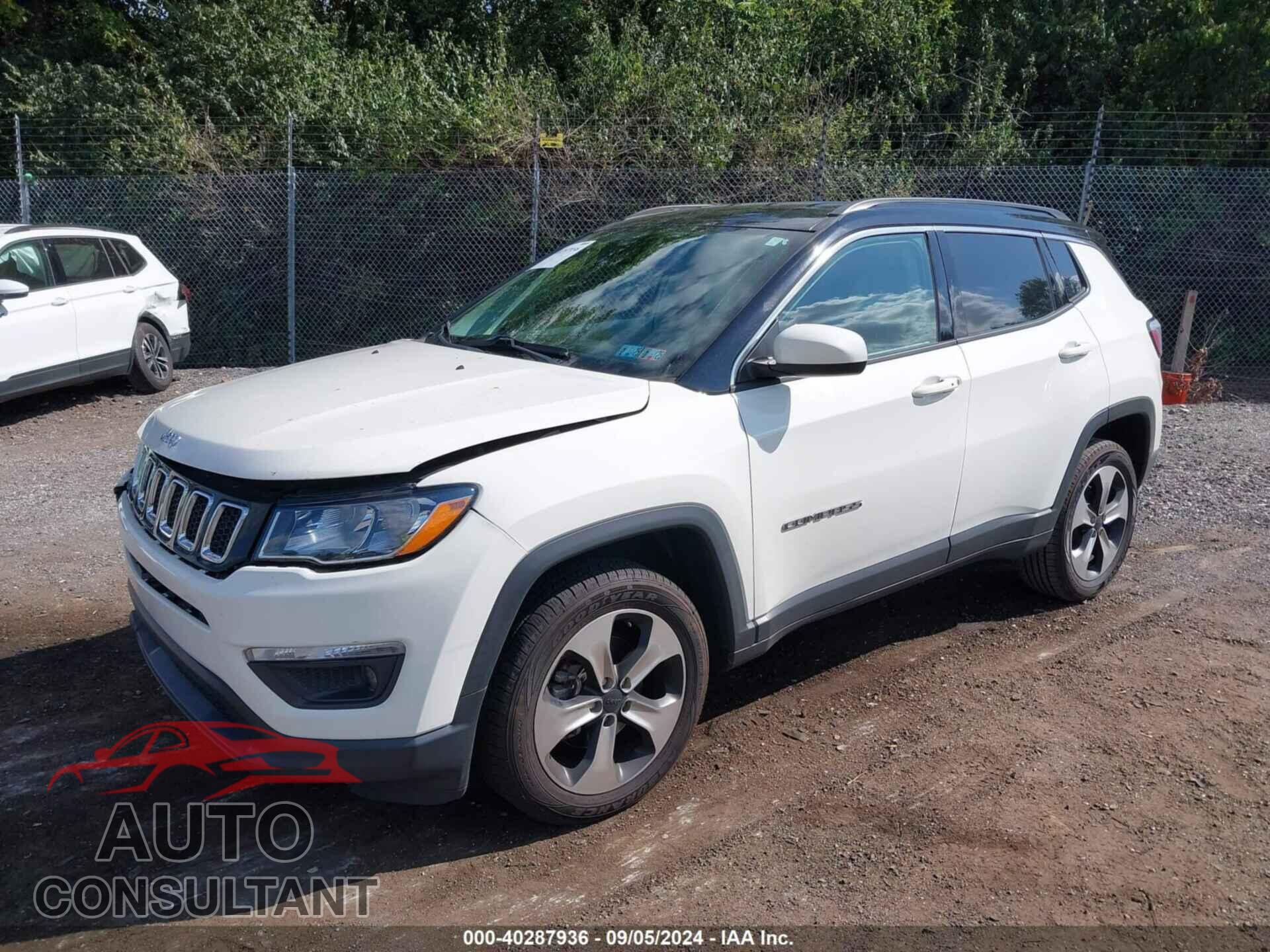 JEEP COMPASS 2018 - 3C4NJDBB1JT231101
