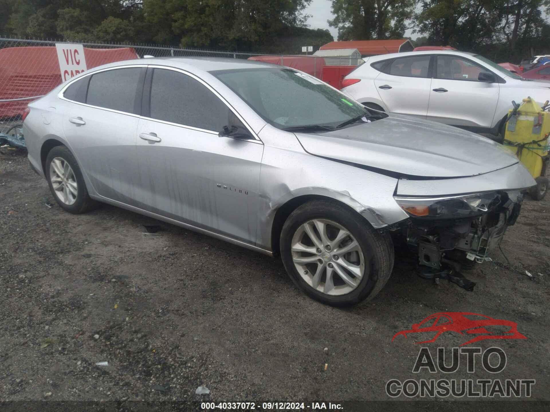 CHEVROLET MALIBU 2018 - 1G1ZD5ST5JF114258