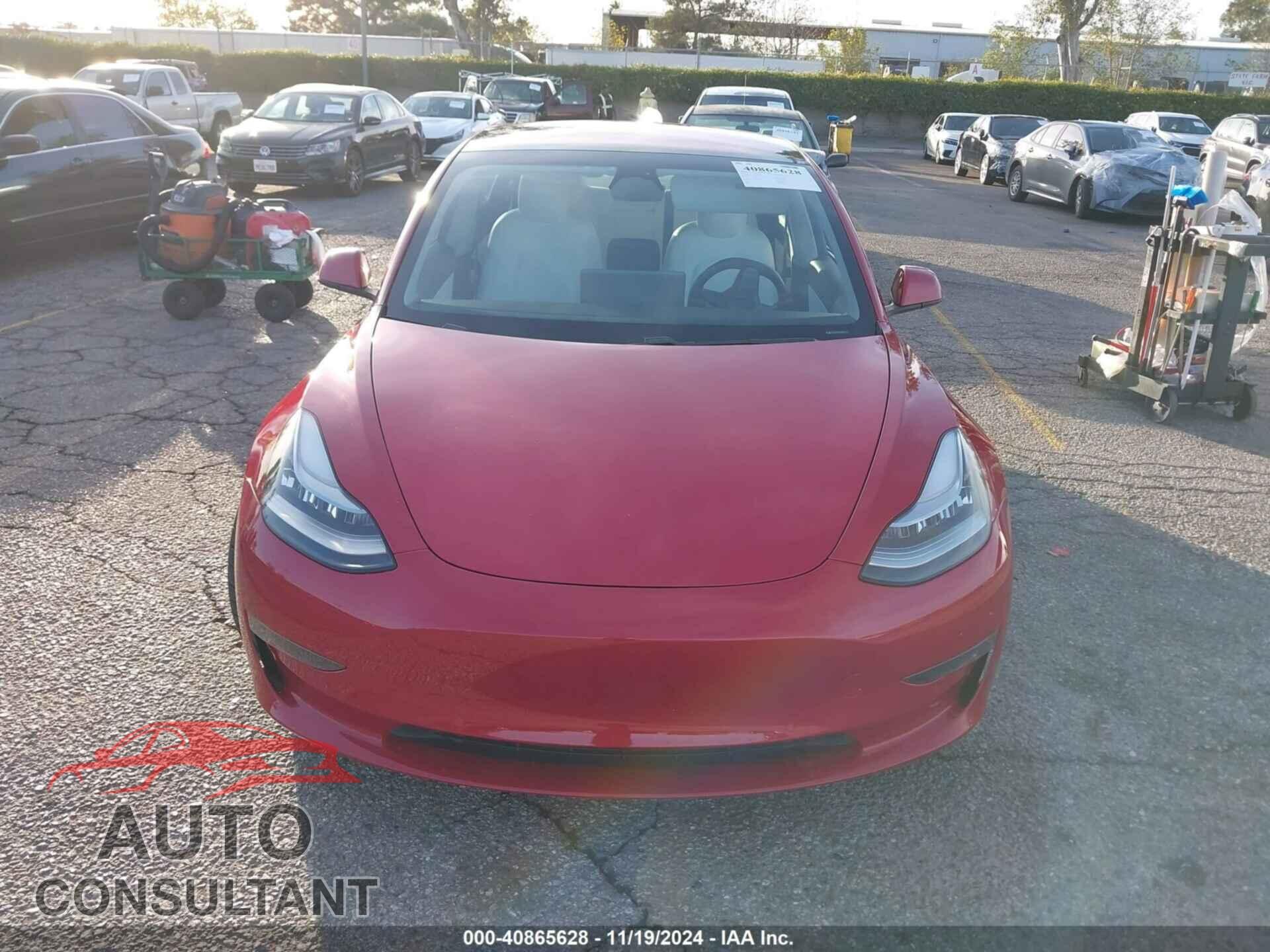 TESLA MODEL 3 2018 - 5YJ3E1EBXJF055508