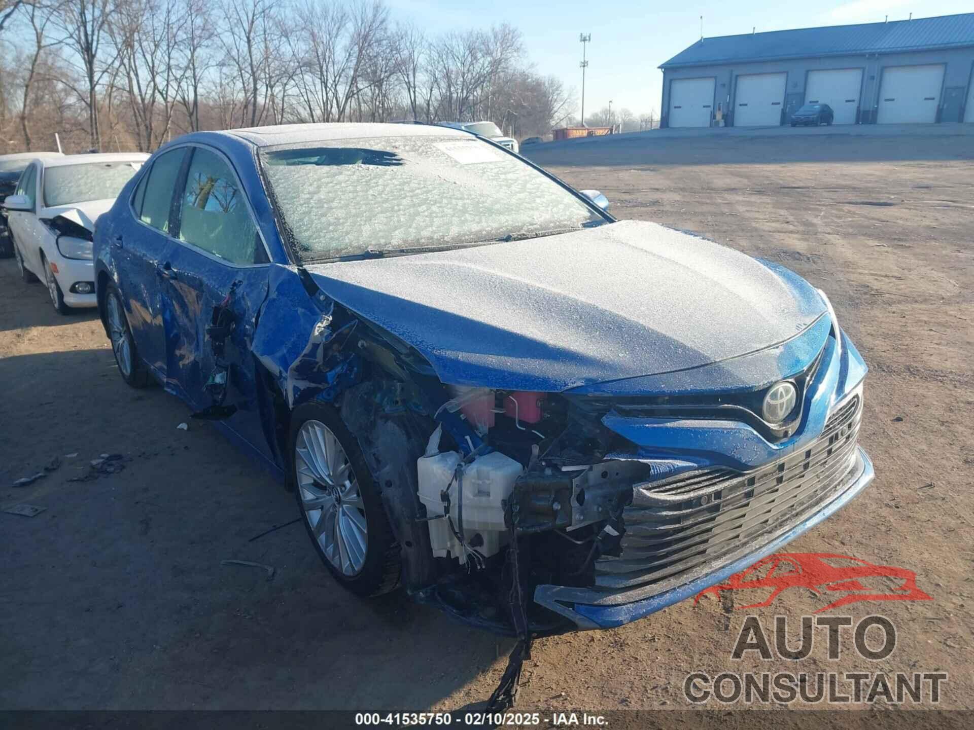TOYOTA CAMRY HYBRID 2019 - 4T1B21HK3KU011080