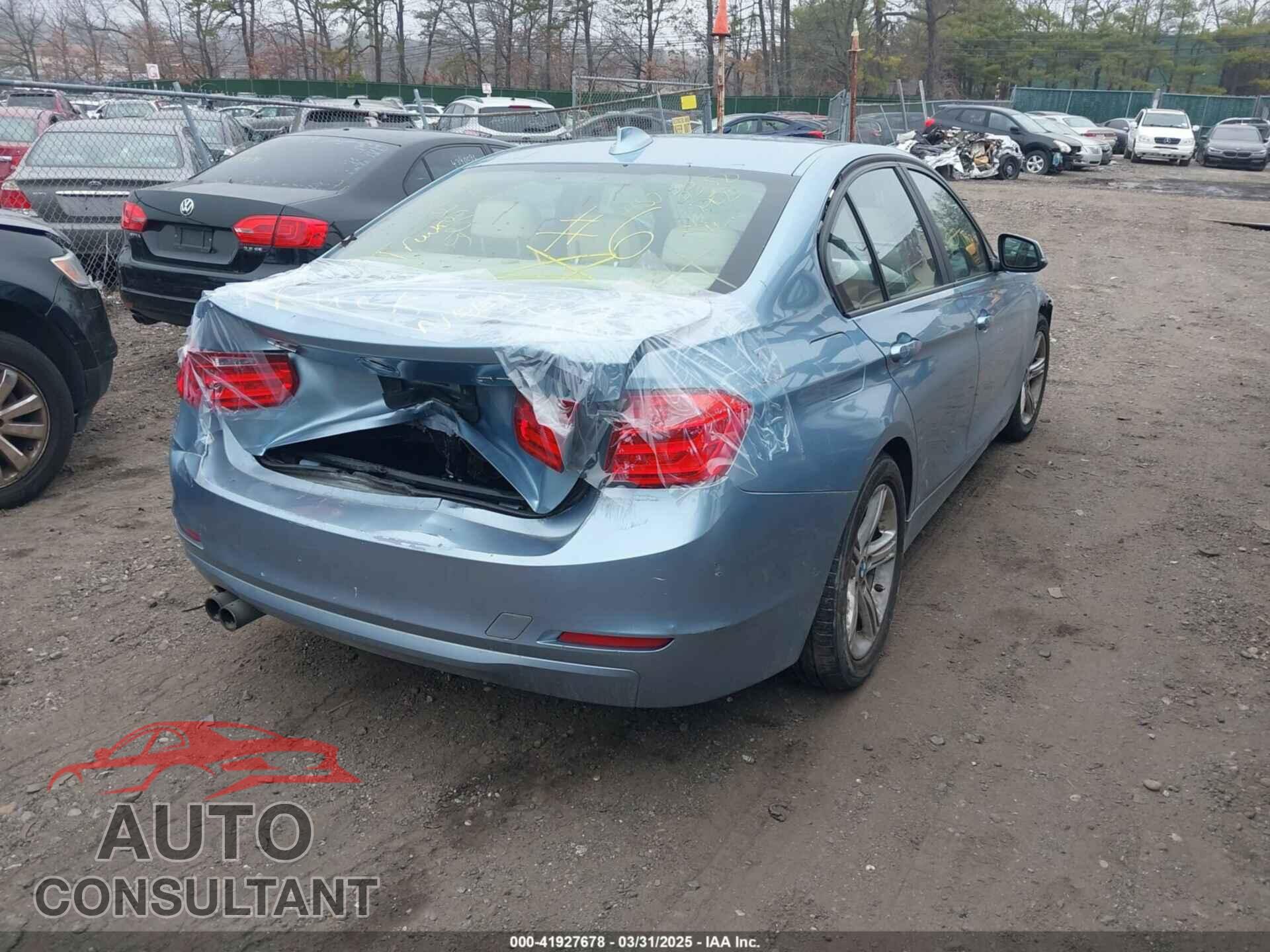 BMW 328I 2013 - WBA3B3C53DF531564