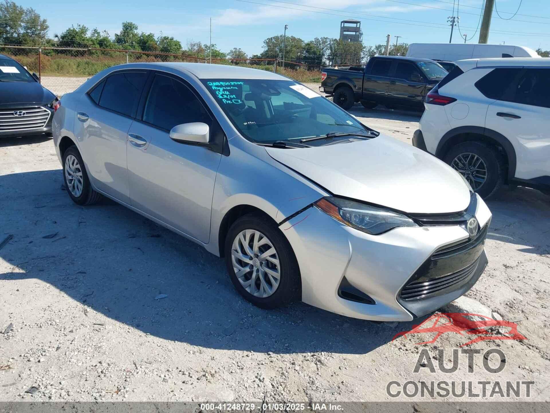 TOYOTA COROLLA 2017 - 2T1BURHE8HC871361