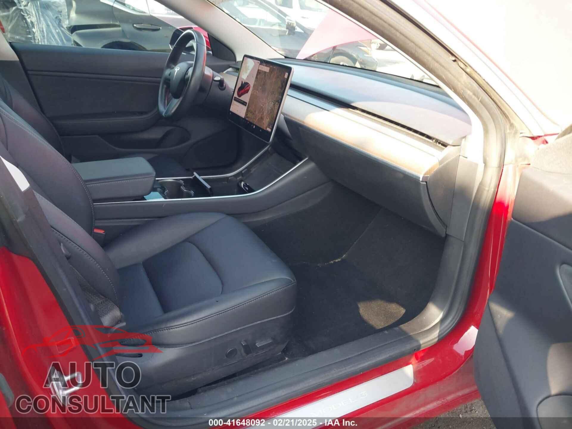 TESLA MODEL 3 2018 - 5YJ3E1EB5JF069462