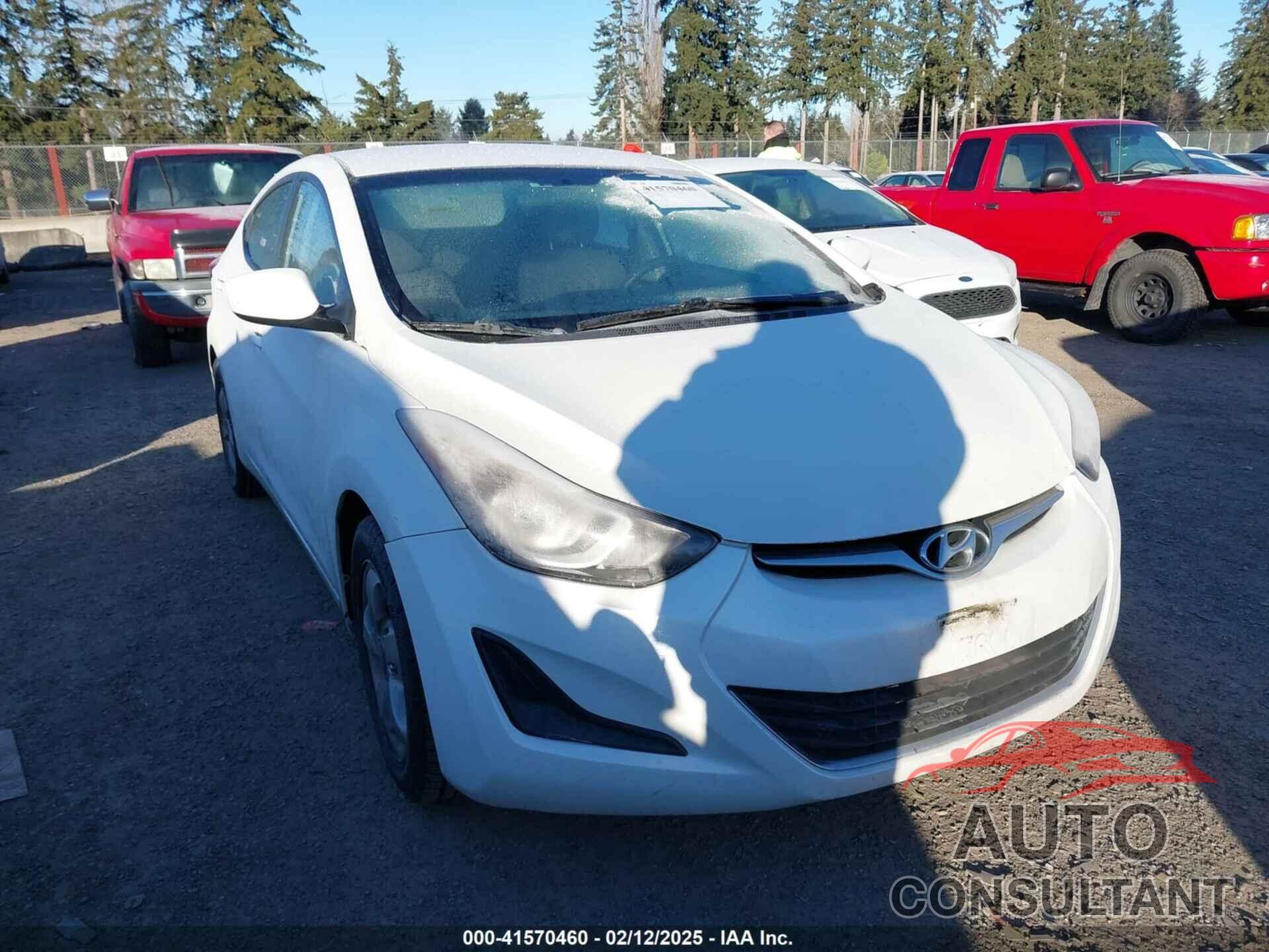 HYUNDAI ELANTRA 2016 - 5NPDH4AE5GH693317