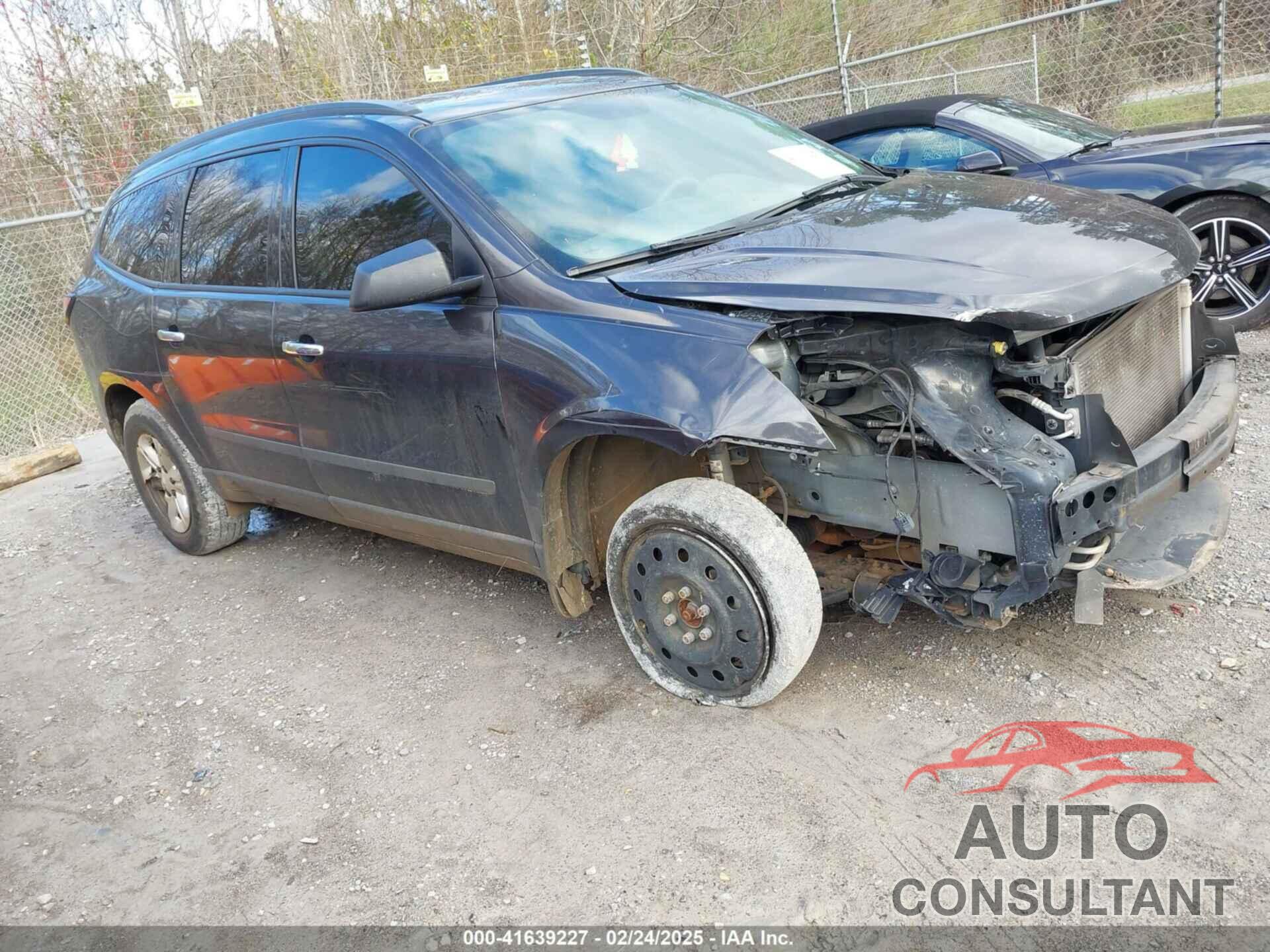 CHEVROLET TRAVERSE 2017 - 1GNKRFKD6HJ240927