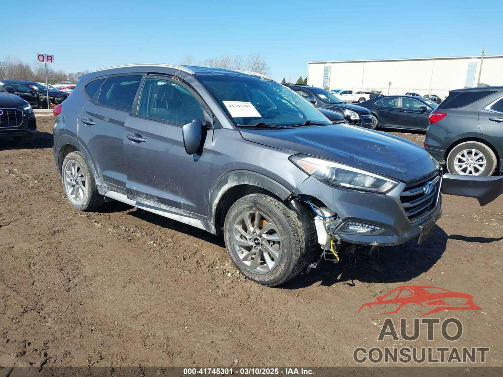 HYUNDAI TUCSON 2018 - KM8J33A42JU691374