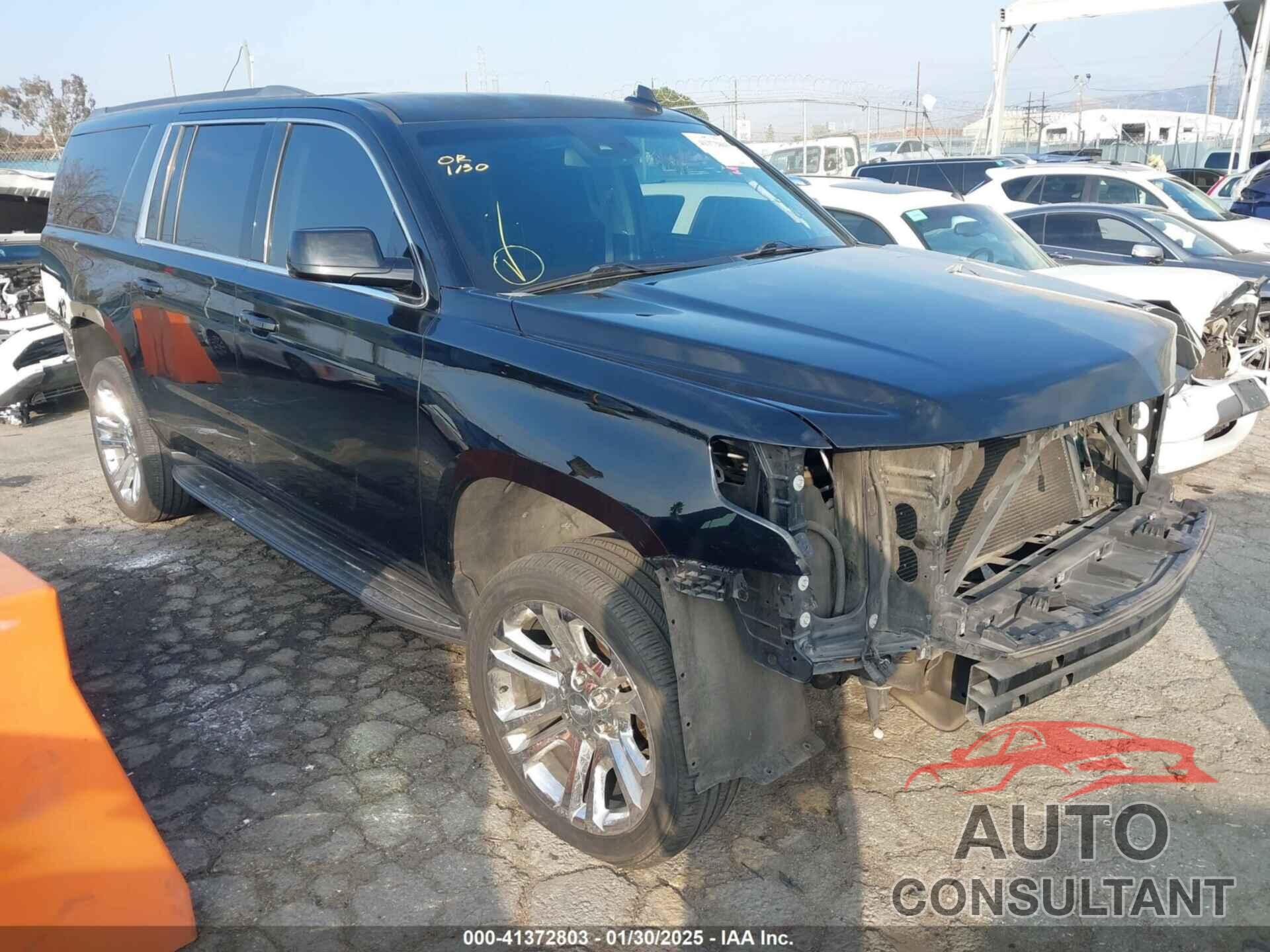 CHEVROLET SUBURBAN 2017 - 1GNSCHKC7HR193090