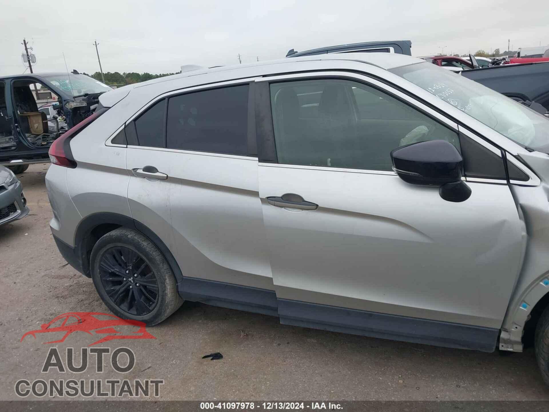 MITSUBISHI ECLIPSE CROSS 2022 - JA4ATVAA4NZ003531