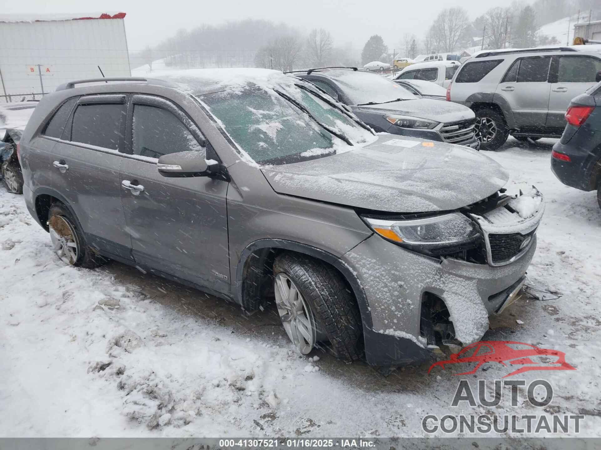 KIA SORENTO 2014 - 5XYKTCA68EG521831