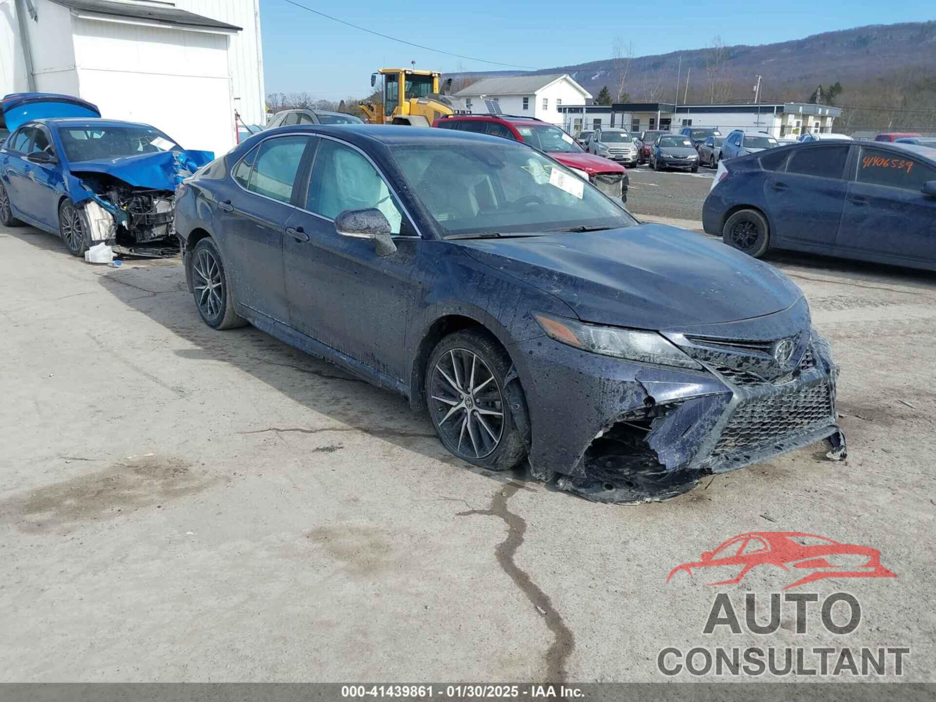 TOYOTA CAMRY 2022 - 4T1G11AK3NU715805