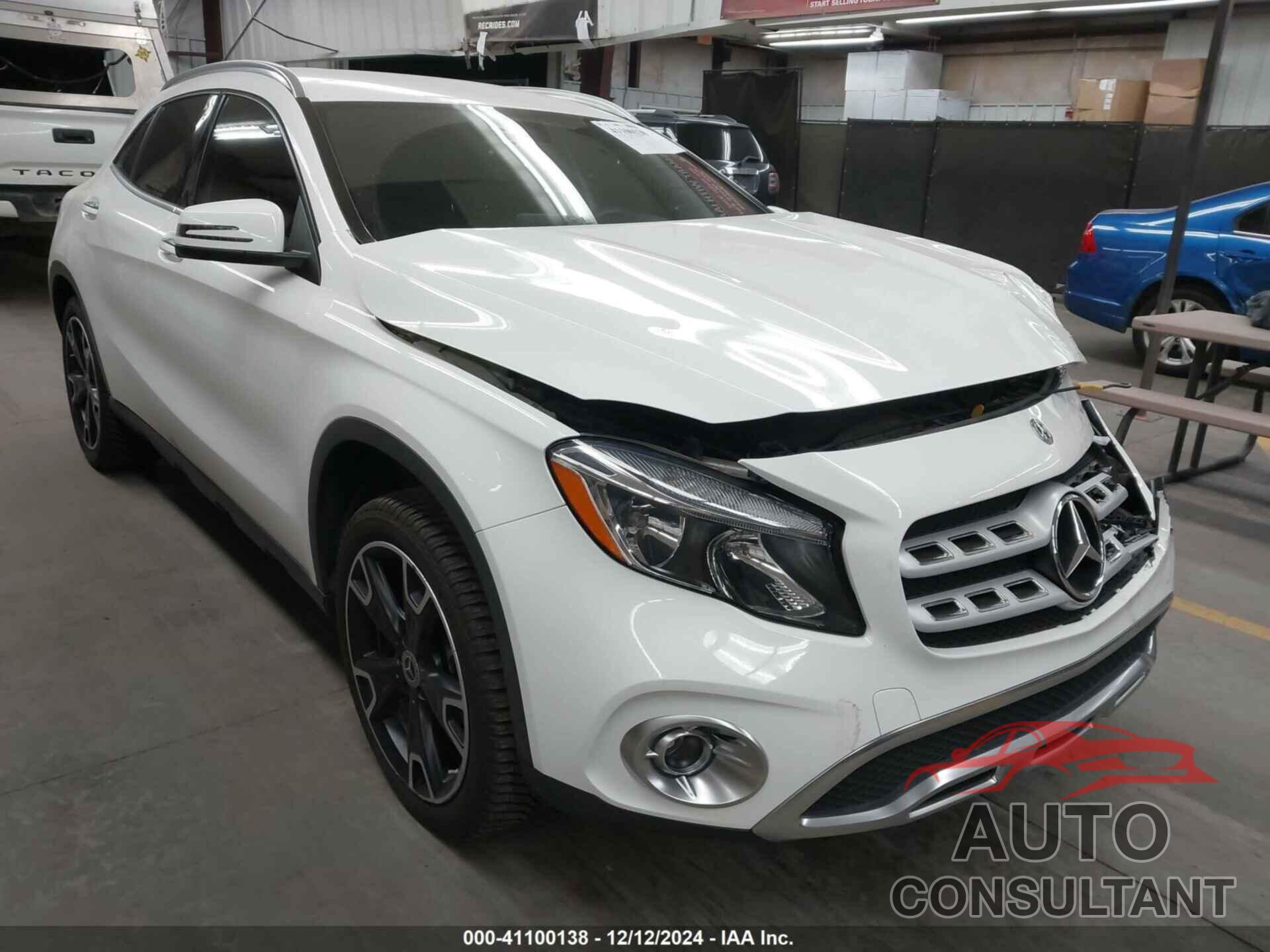 MERCEDES-BENZ GLA 250 2019 - WDCTG4GB4KU014075