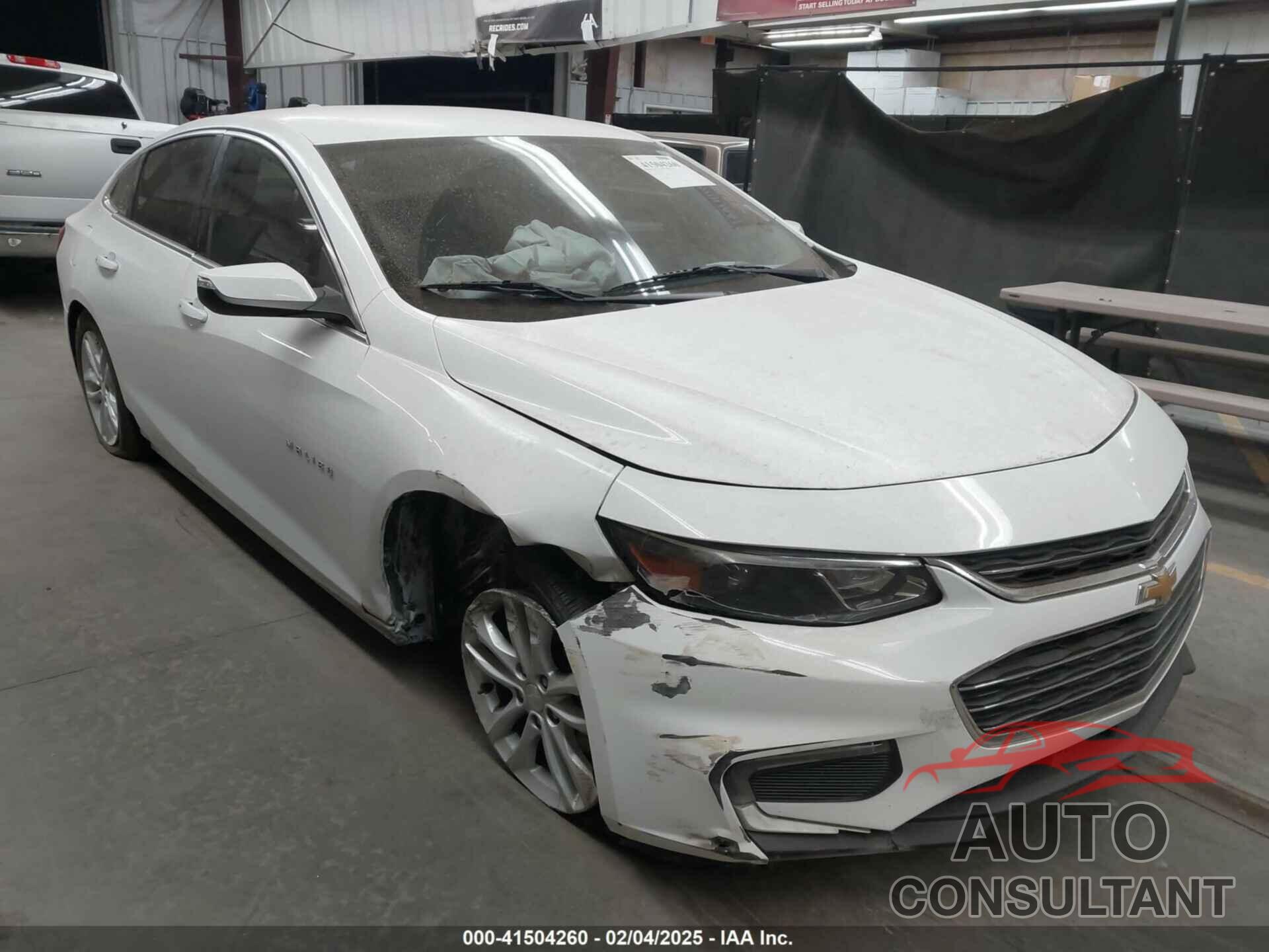 CHEVROLET MALIBU 2017 - 1G1ZE5ST9HF216508