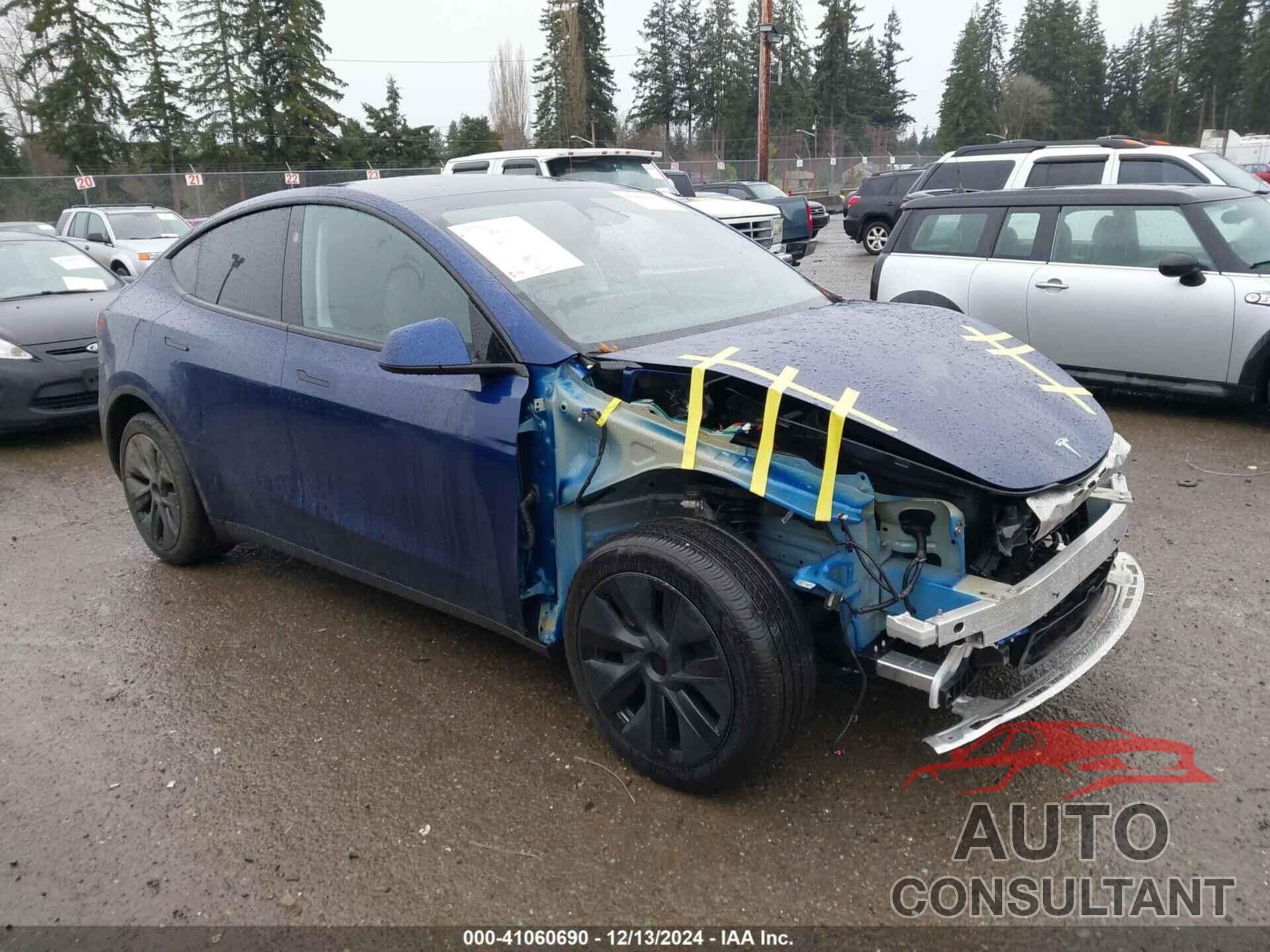 TESLA MODEL Y 2024 - 7SAYGDEE7RF115562