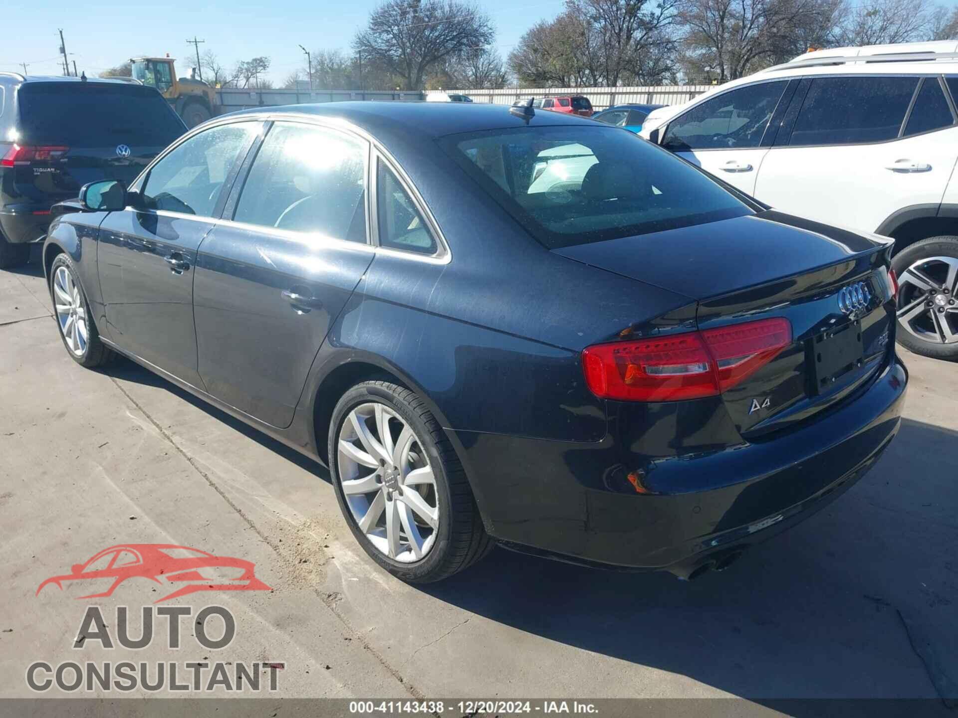 AUDI A4 2013 - WAUFFAFL5DN045585
