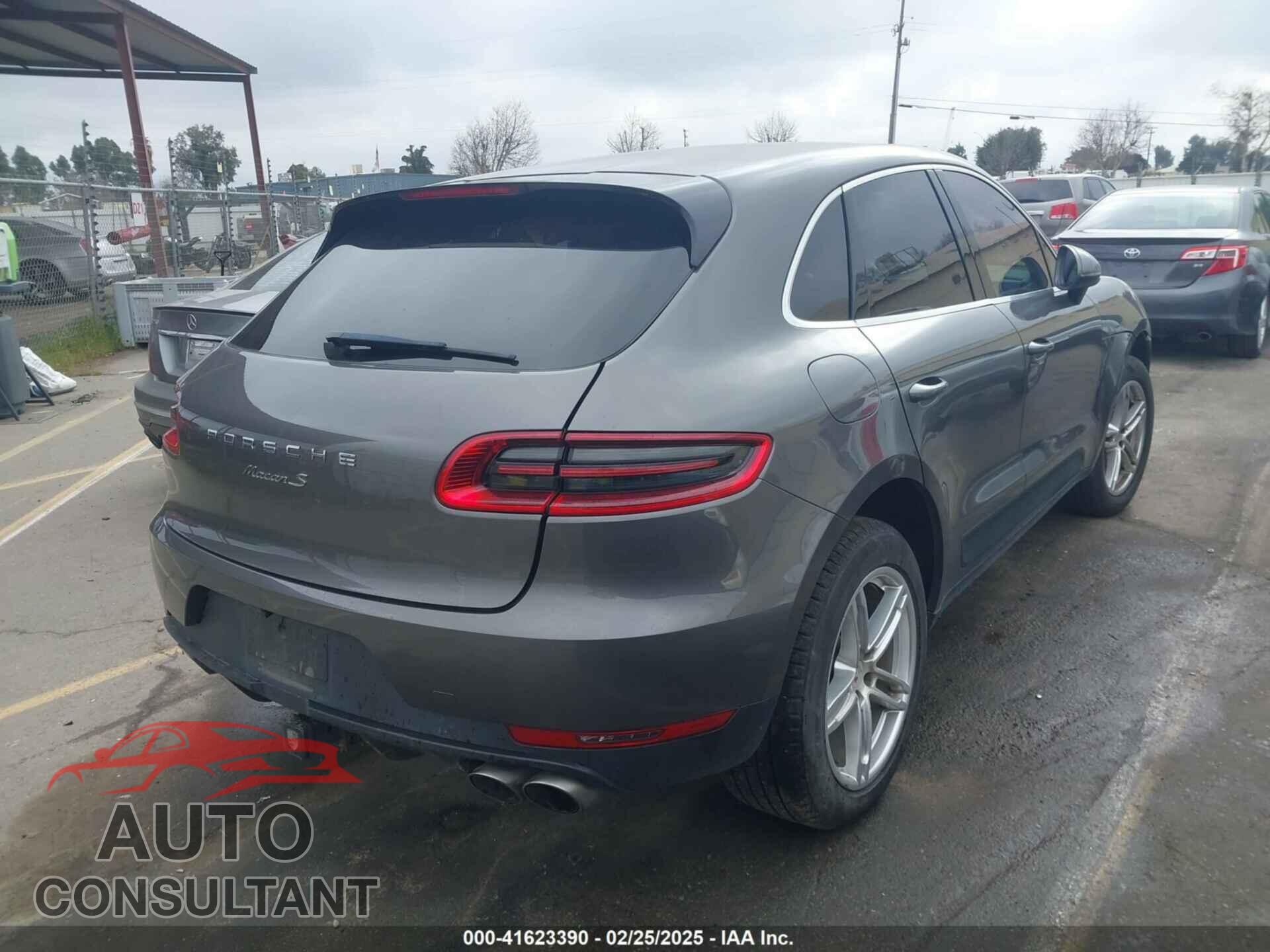 PORSCHE MACAN 2015 - WP1AB2A52FLB68751