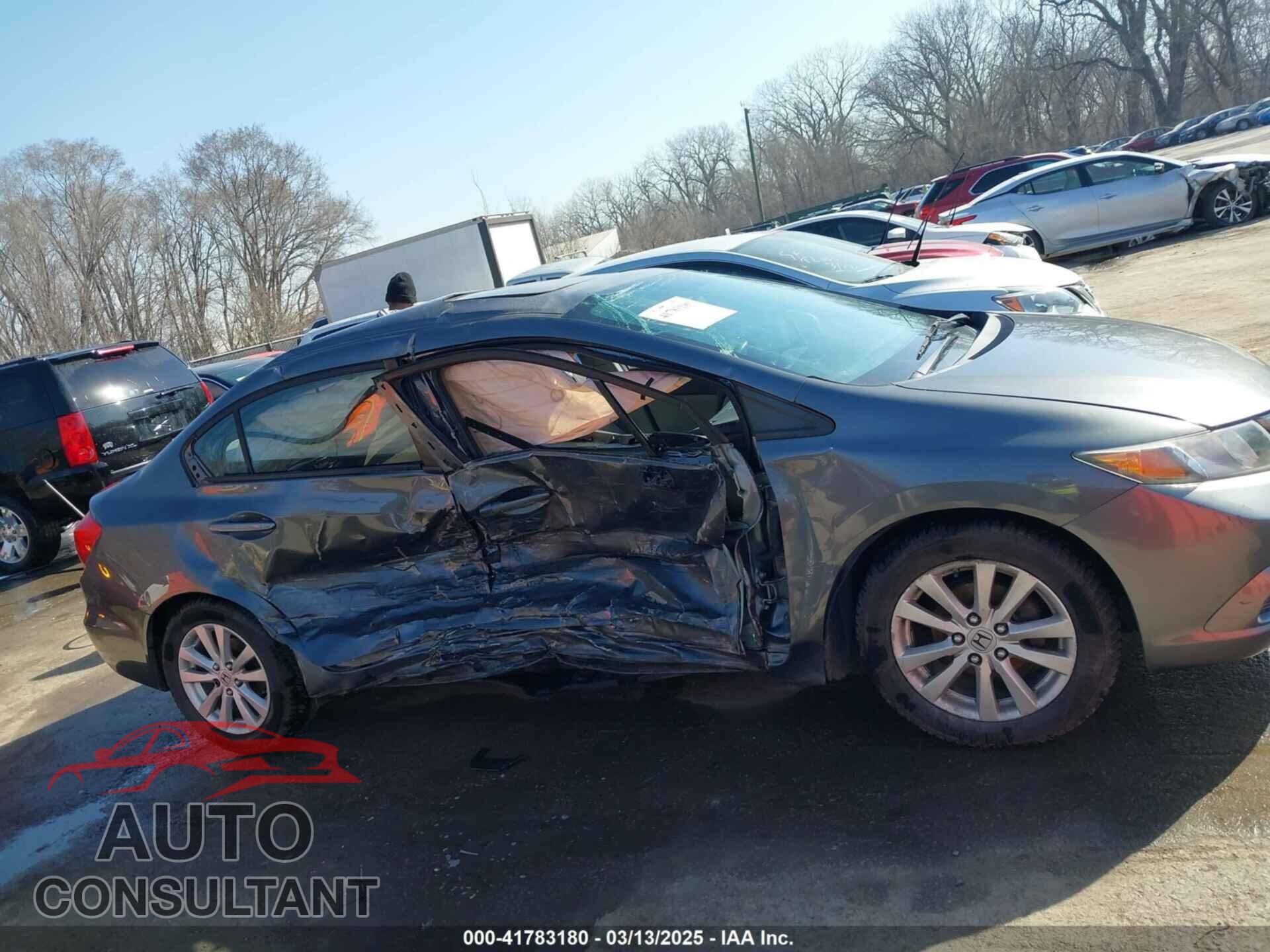 HONDA CIVIC 2012 - 19XFB2F88CE017444