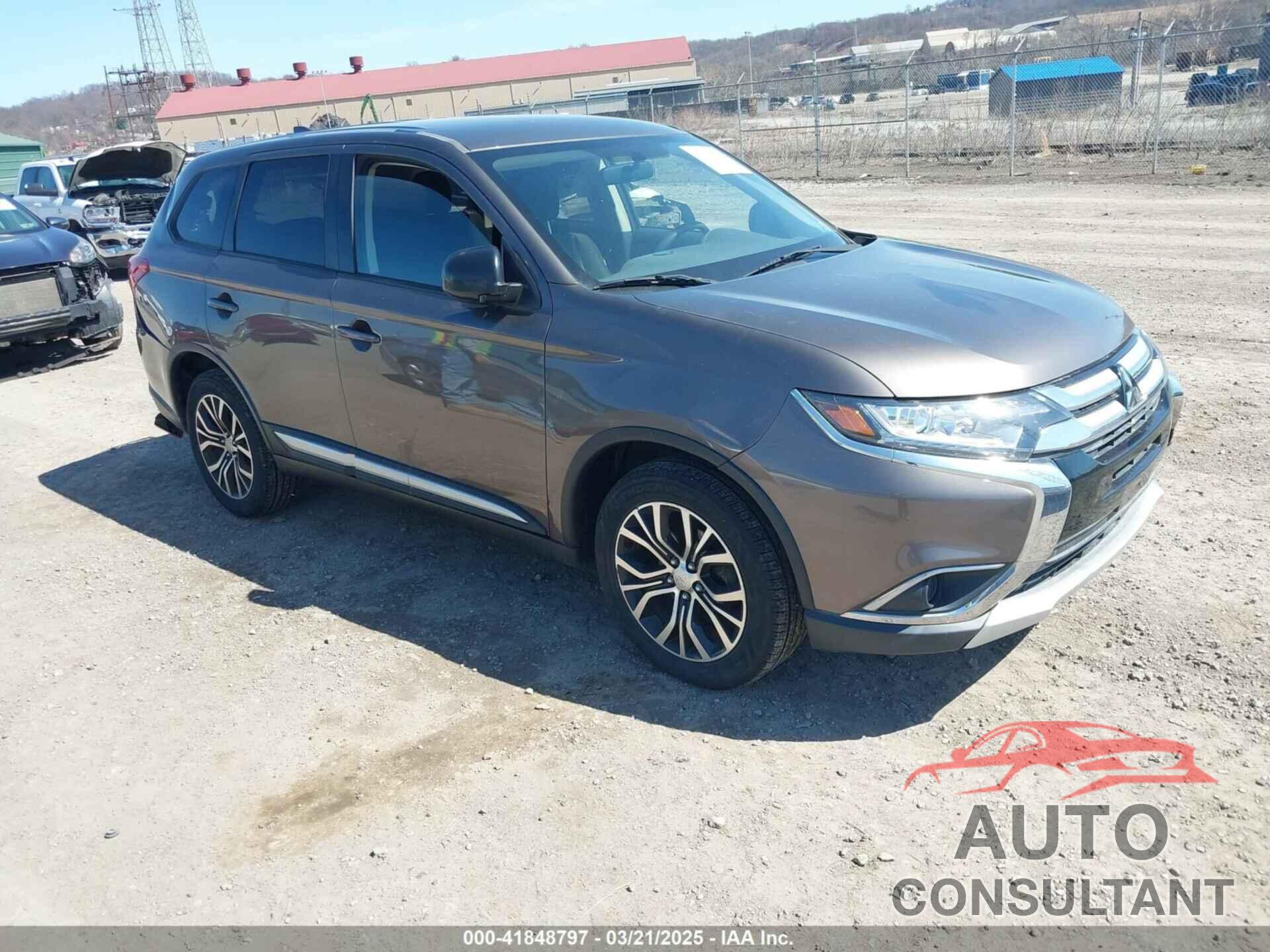 MITSUBISHI OUTLANDER 2018 - JA4AZ2A34JZ003019