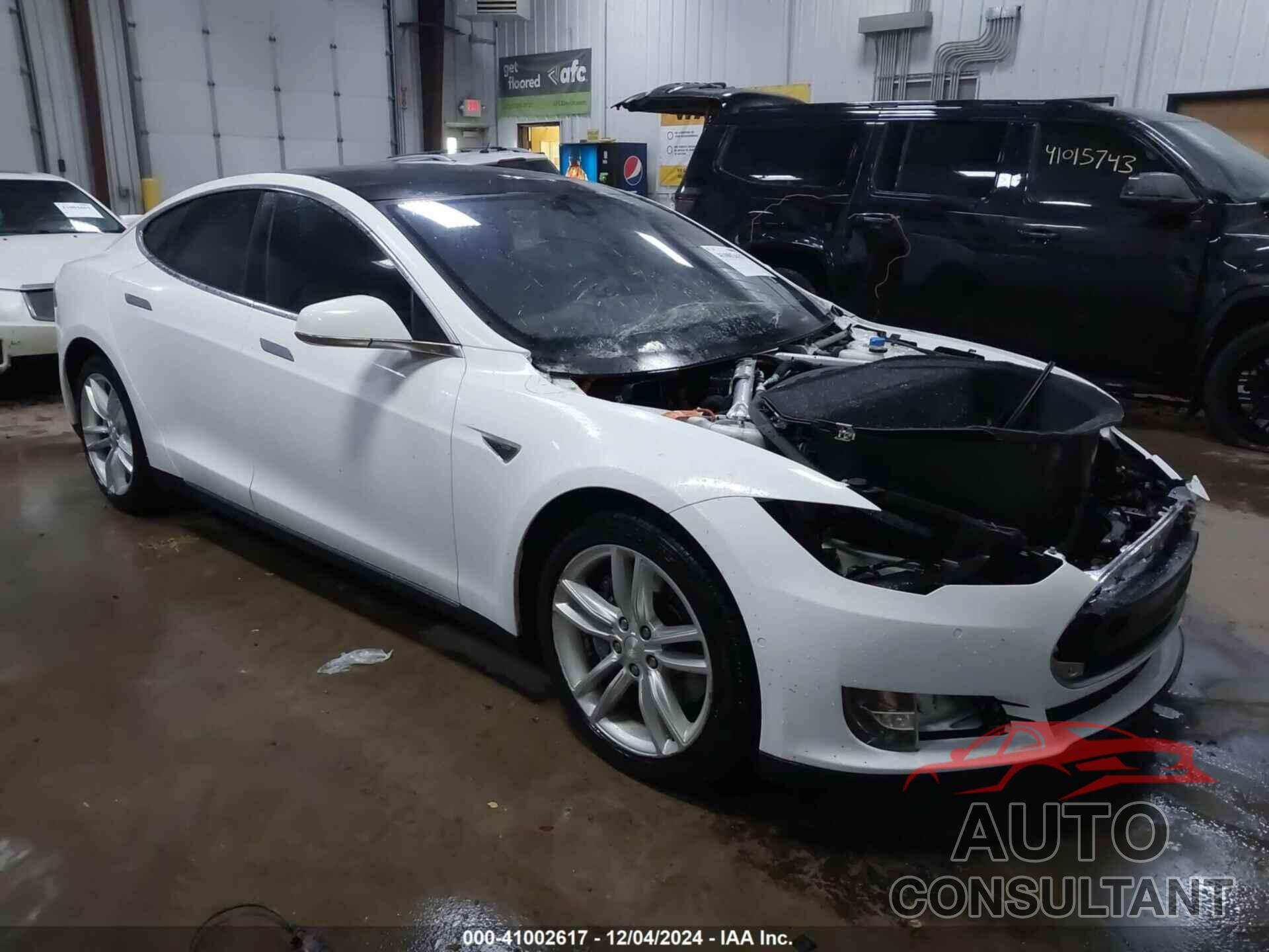 TESLA MODEL S 2015 - 5YJSA1H23FF086058