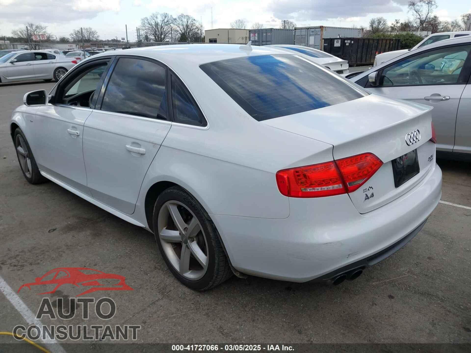 AUDI A4 2012 - WAUFFAFL8CA118440