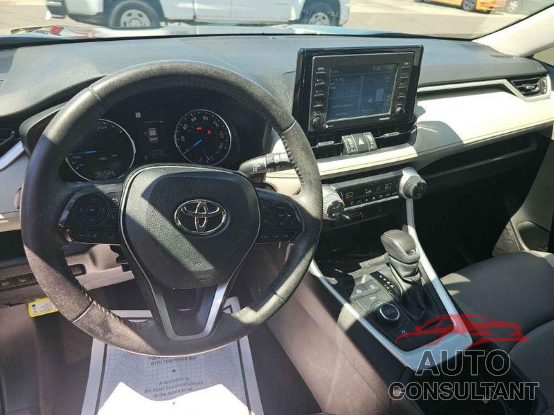 TOYOTA RAV4 2022 - 4T3B6RFVXNU076522
