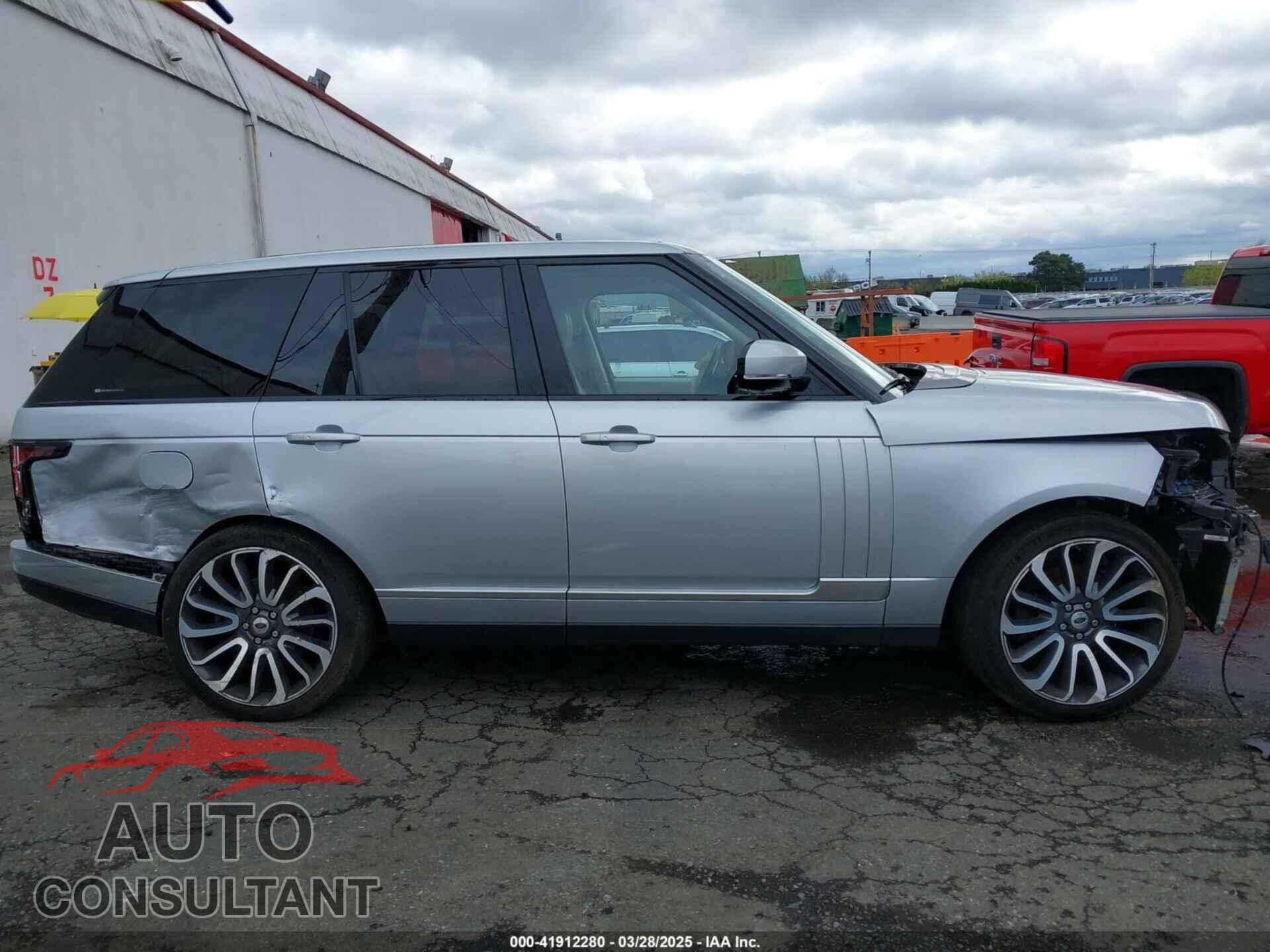 LAND ROVER RANGE ROVER 2015 - SALGS2VF6FA204430