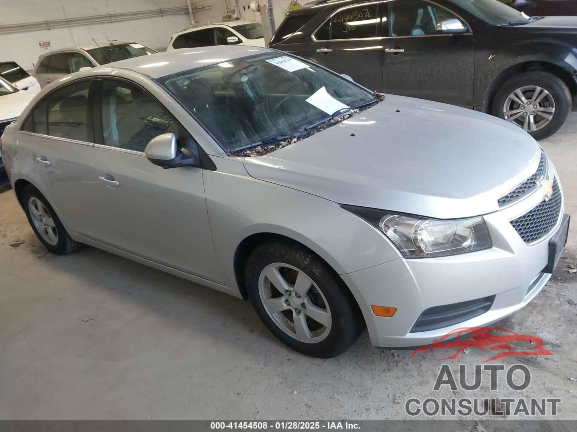 CHEVROLET CRUZE 2014 - 1G1PC5SB1E7467856