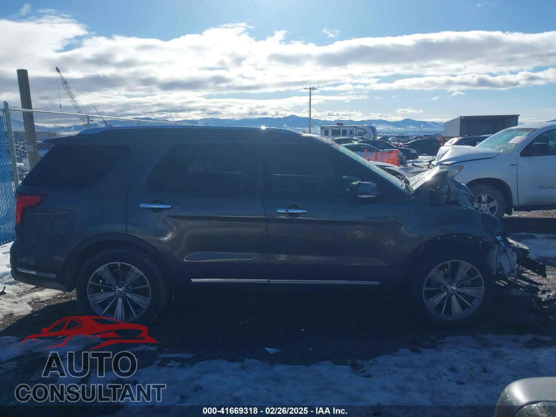 FORD EXPLORER 2018 - 1FM5K7F86JGB57929