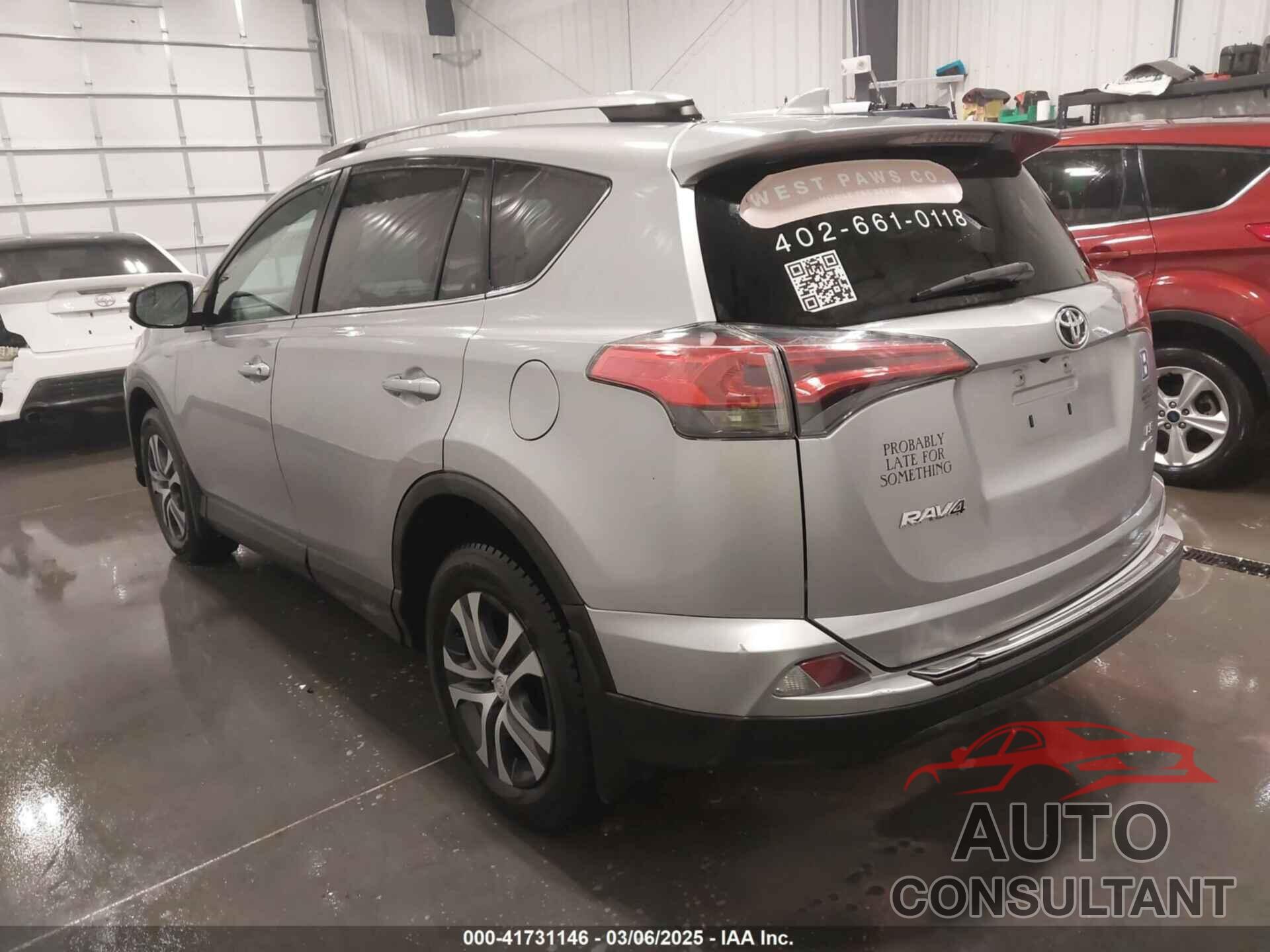 TOYOTA RAV4 2017 - 2T3BFREV8HW646796